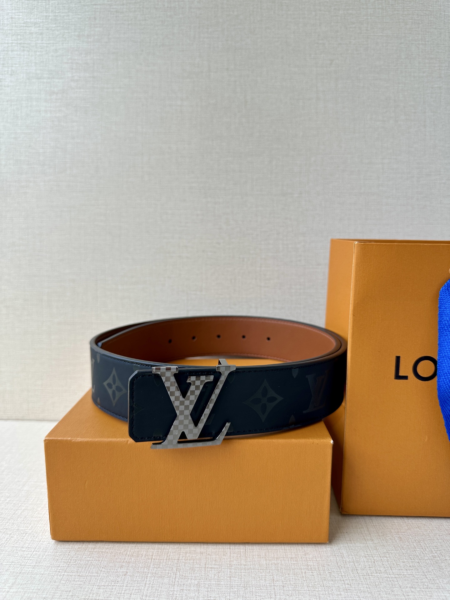 Louis Vuitton Leather Belt S-m-l