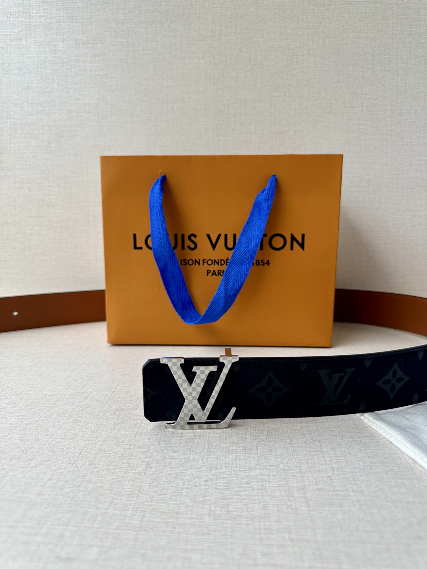 Louis Vuitton Leather Belt S-m-l