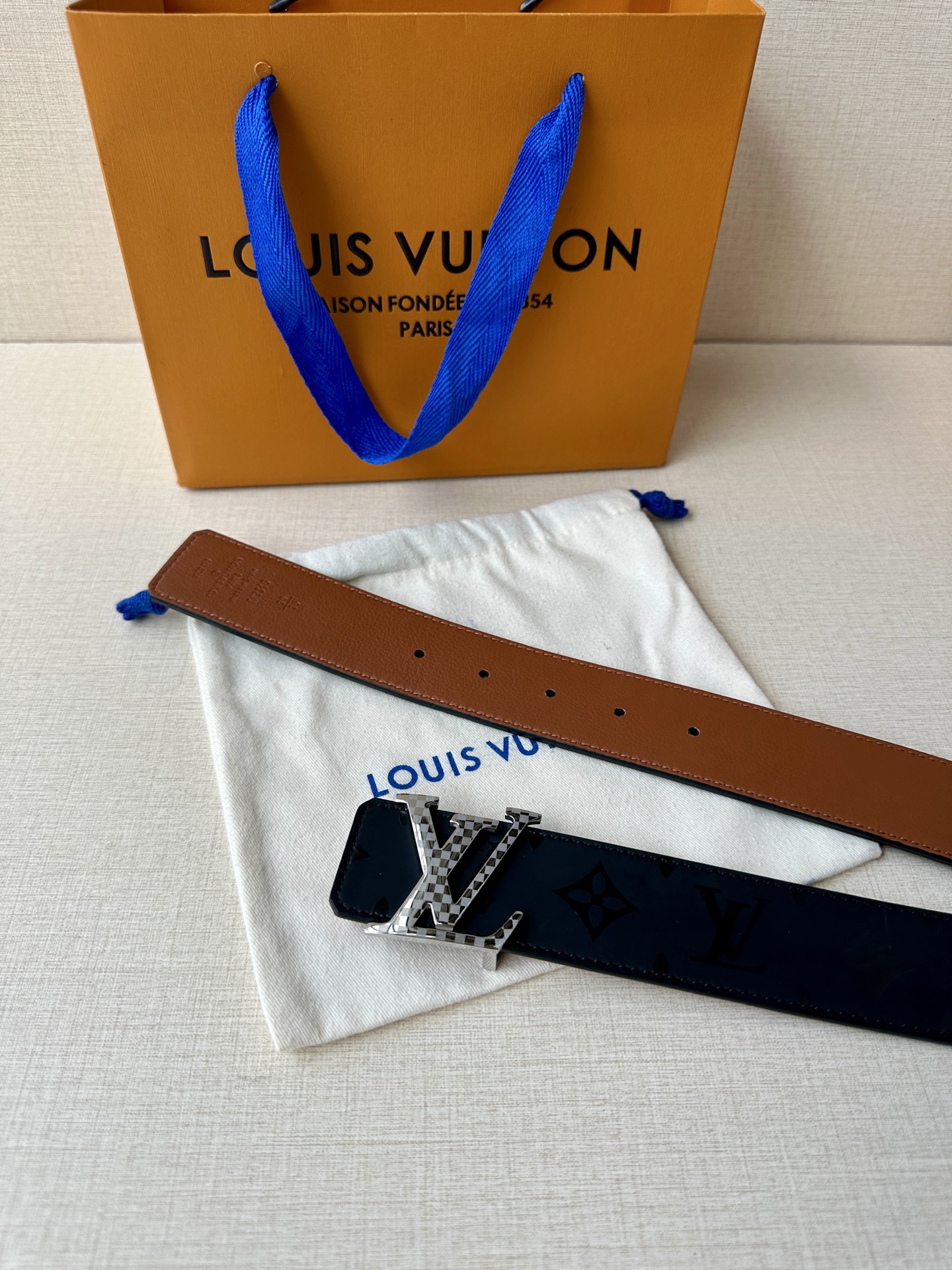 Louis Vuitton Leather Belt S-m-l
