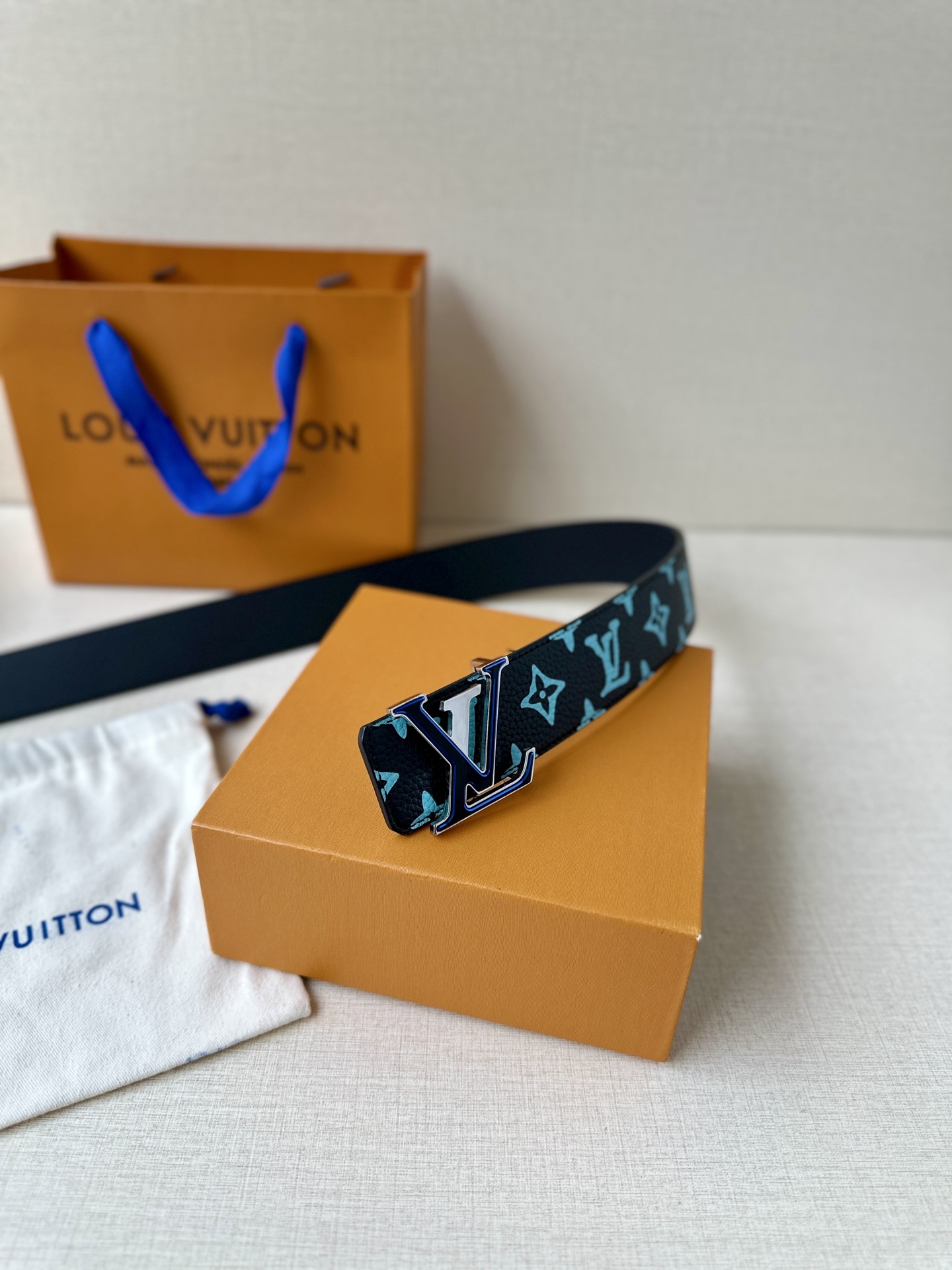 Louis Vuitton Basic Belt Cow Leather S-m-l