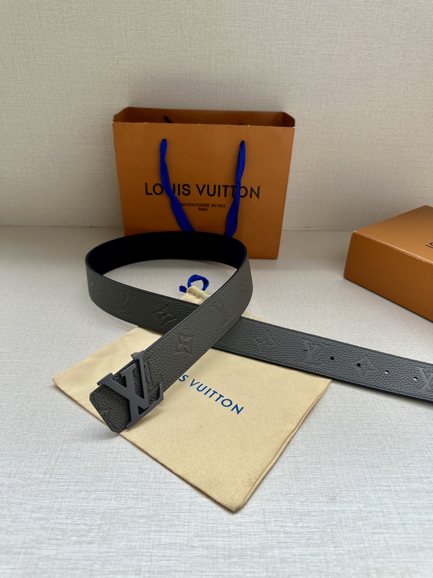 Louis Vuitton Basic Belt Cow Leather M-l