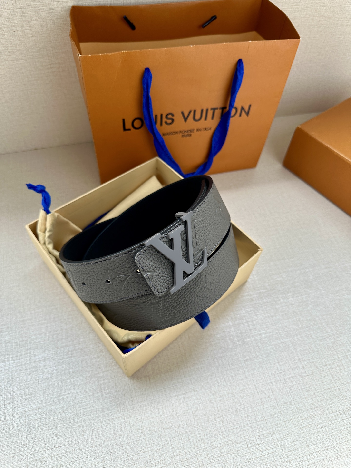 Louis Vuitton Basic Belt Cow Leather M-l