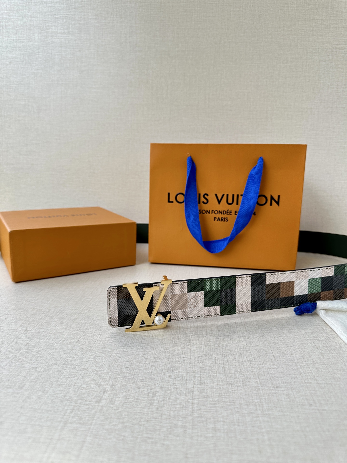 Louis Vuitton Leather Belt L