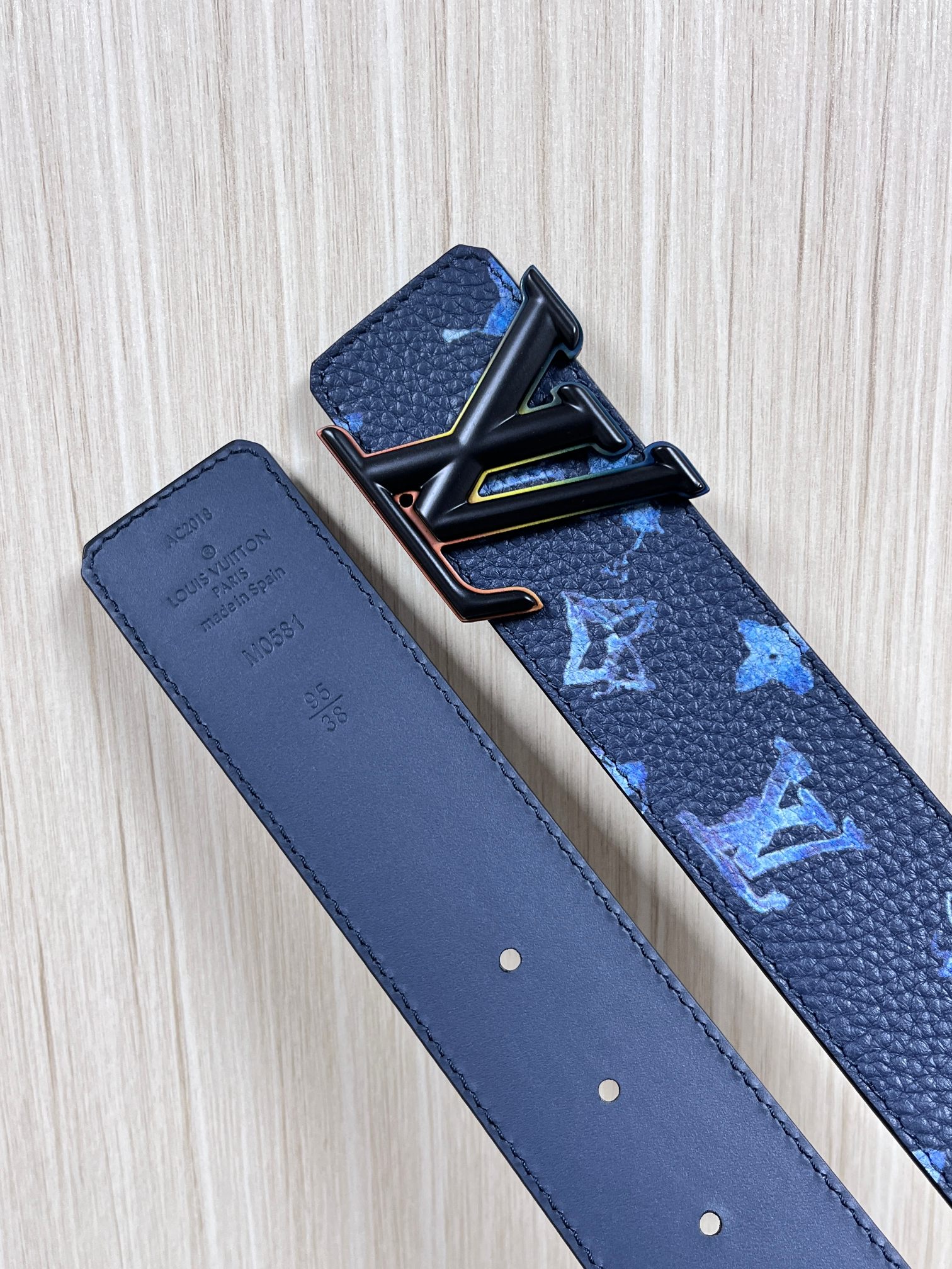 Louis Vuitton Basic Belt Cow Leather M