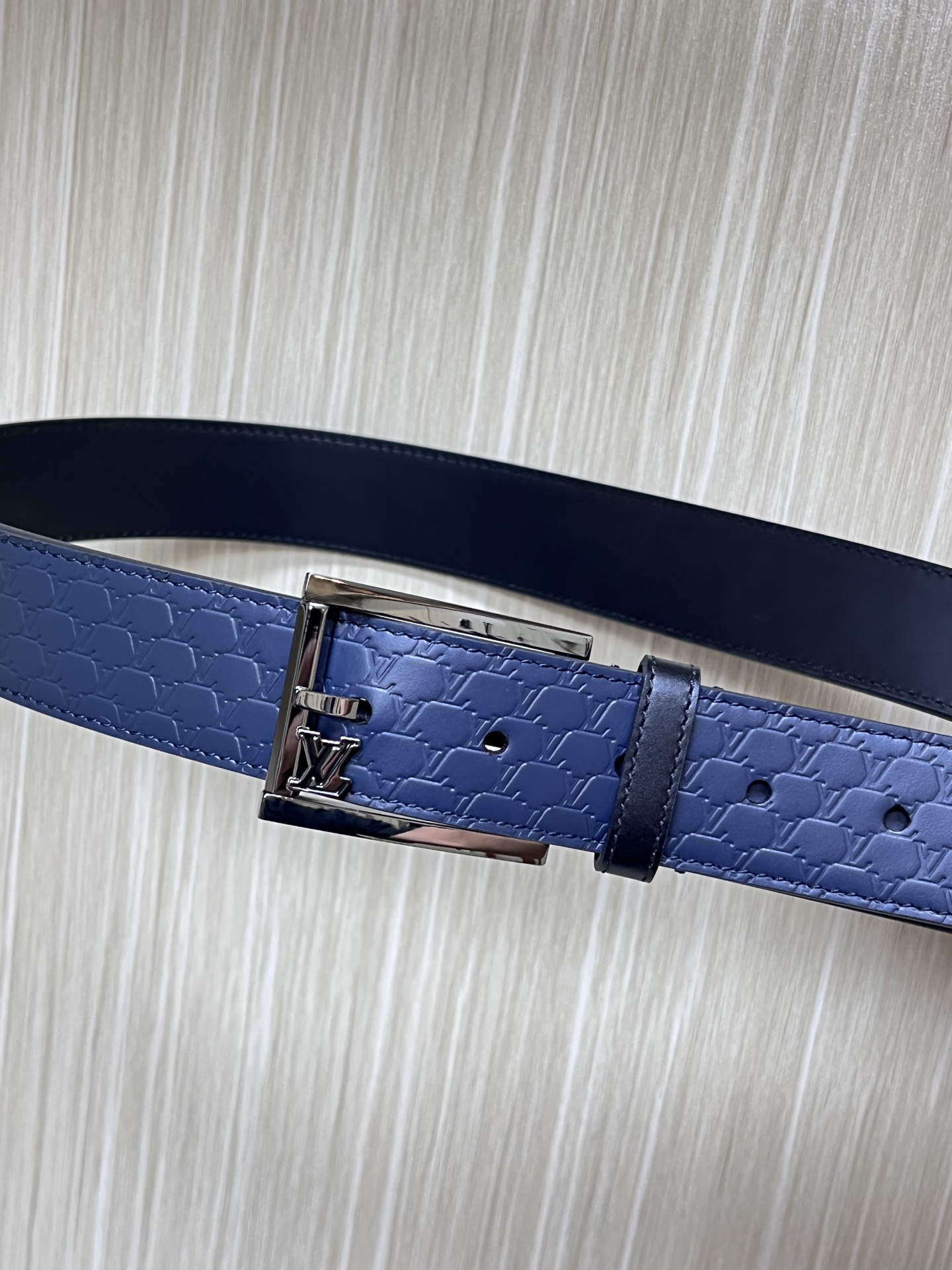 Louis Vuitton Pin Buckle Belt M