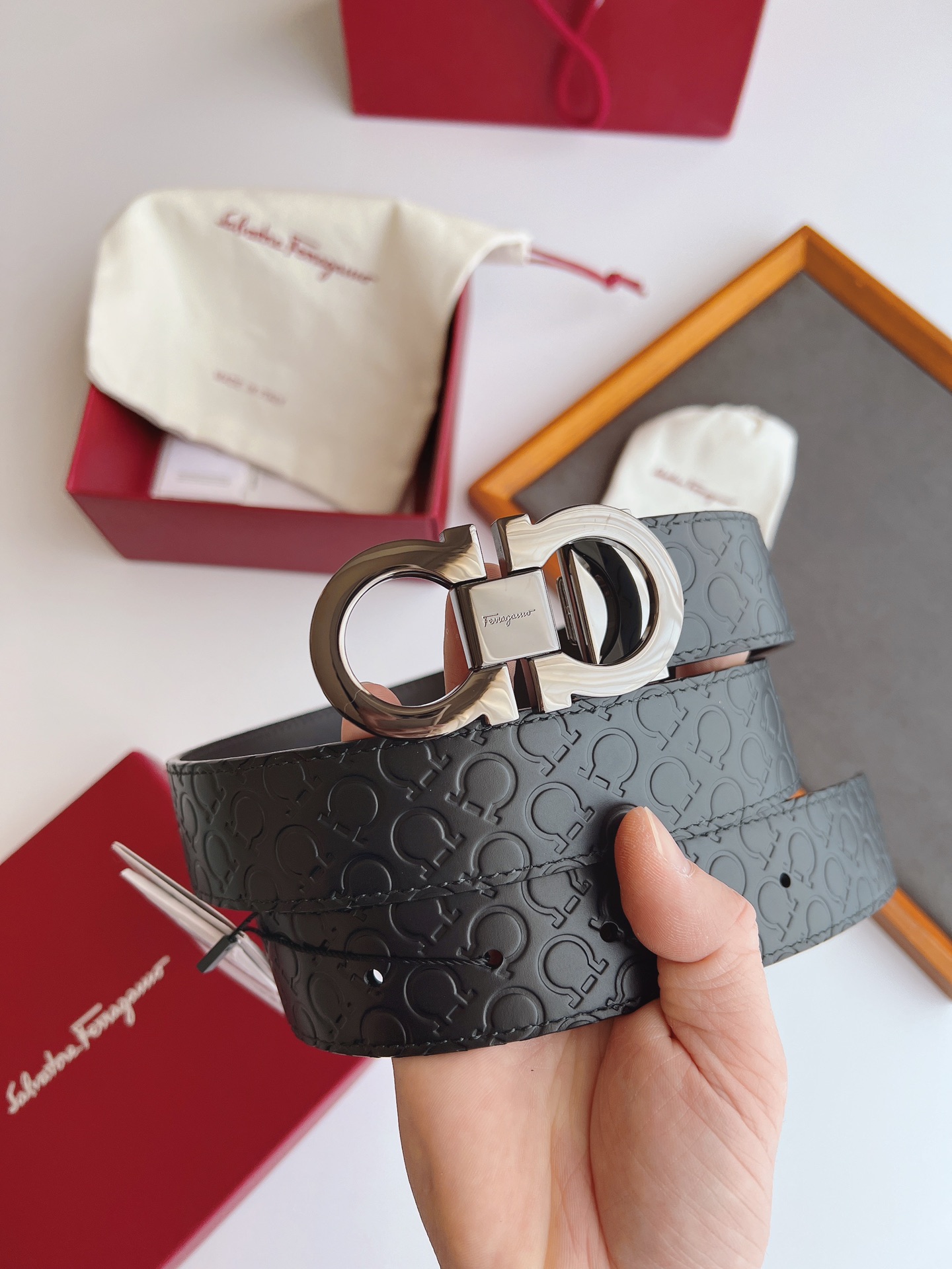 Salvatore Ferragamo Male Leather Belt Top Grain Leather 13514-m