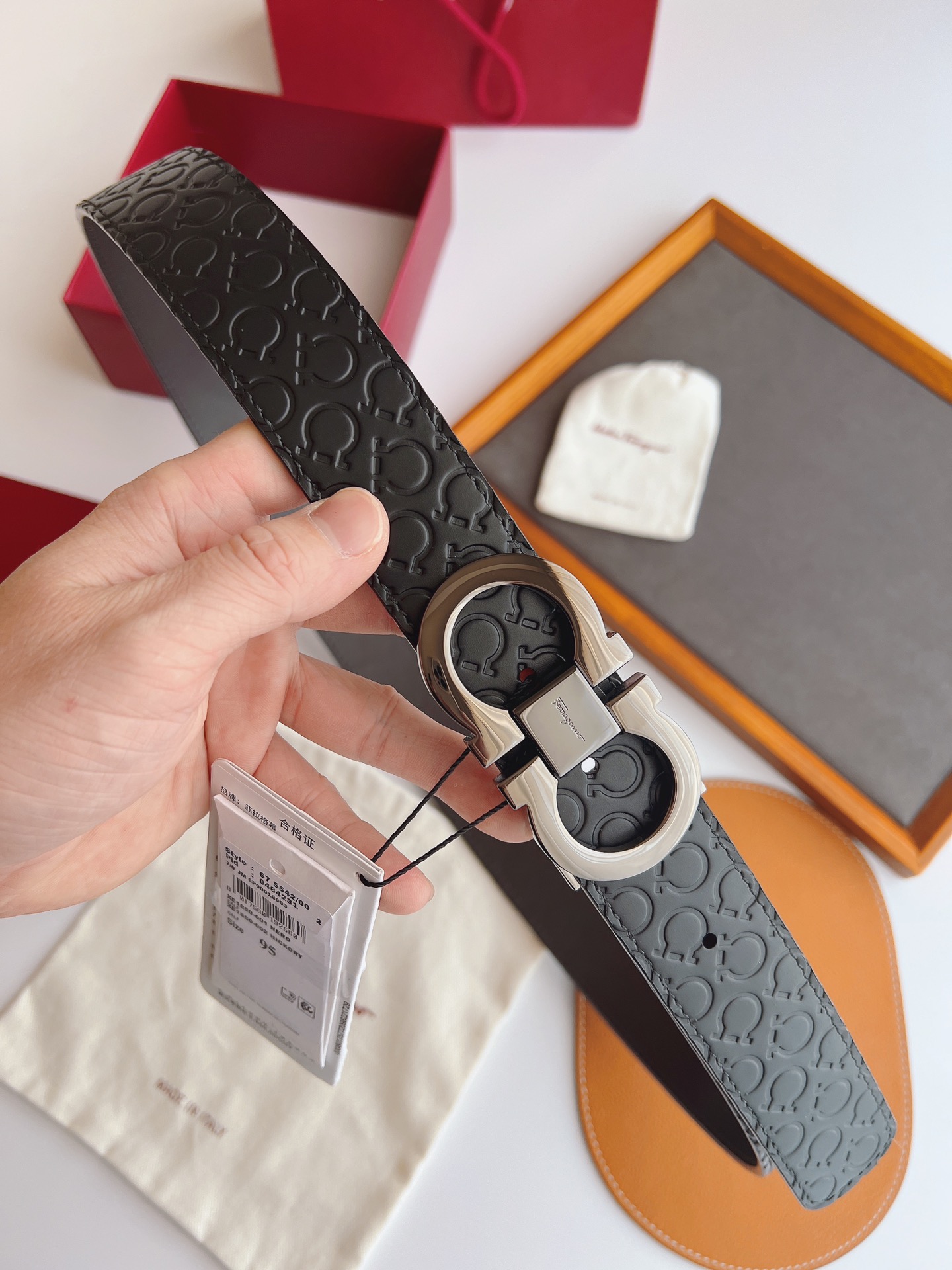 Salvatore Ferragamo Male Leather Belt Top Grain Leather 13514-m