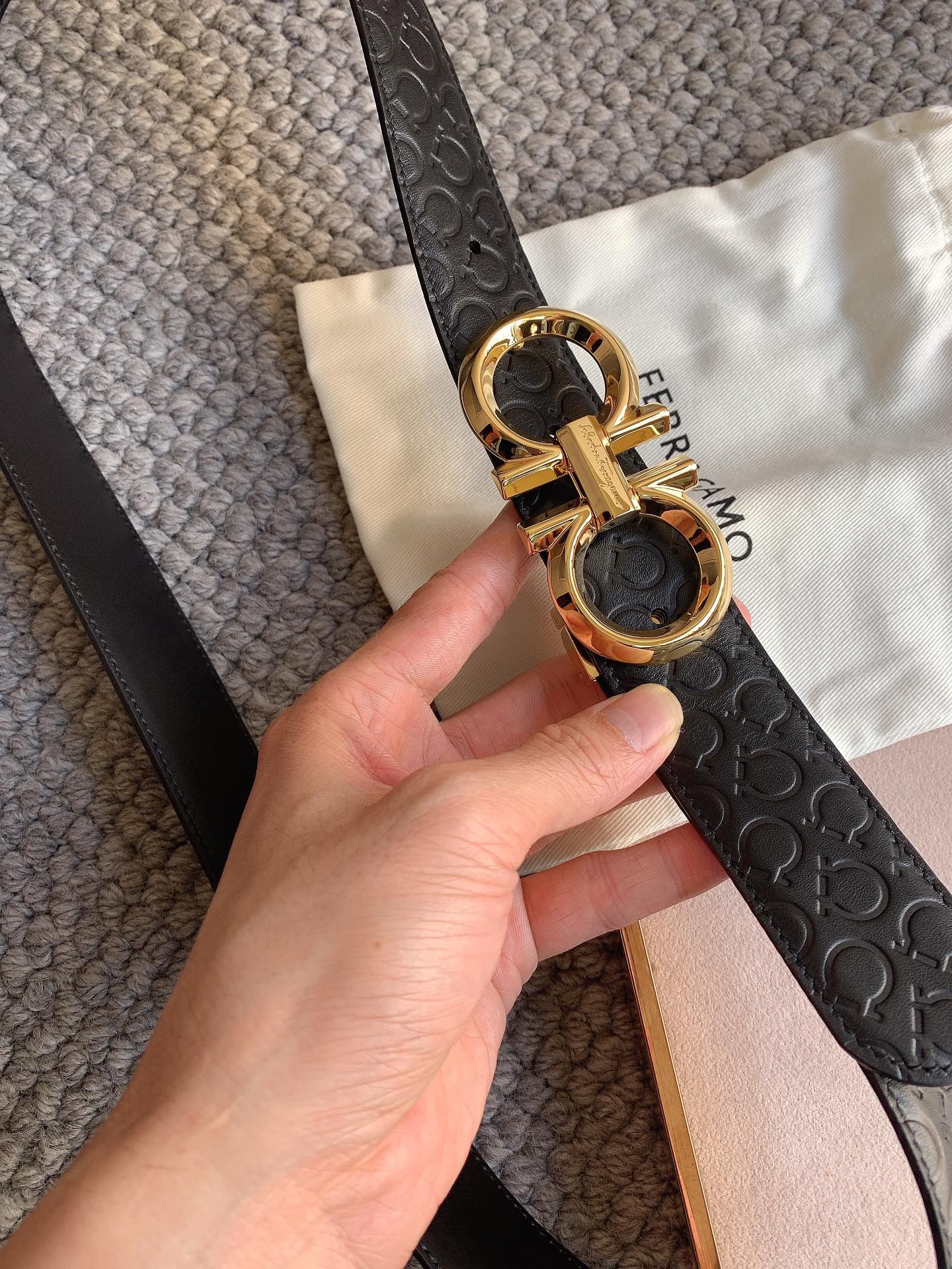 Salvatore Ferragamo Male Leather Belt