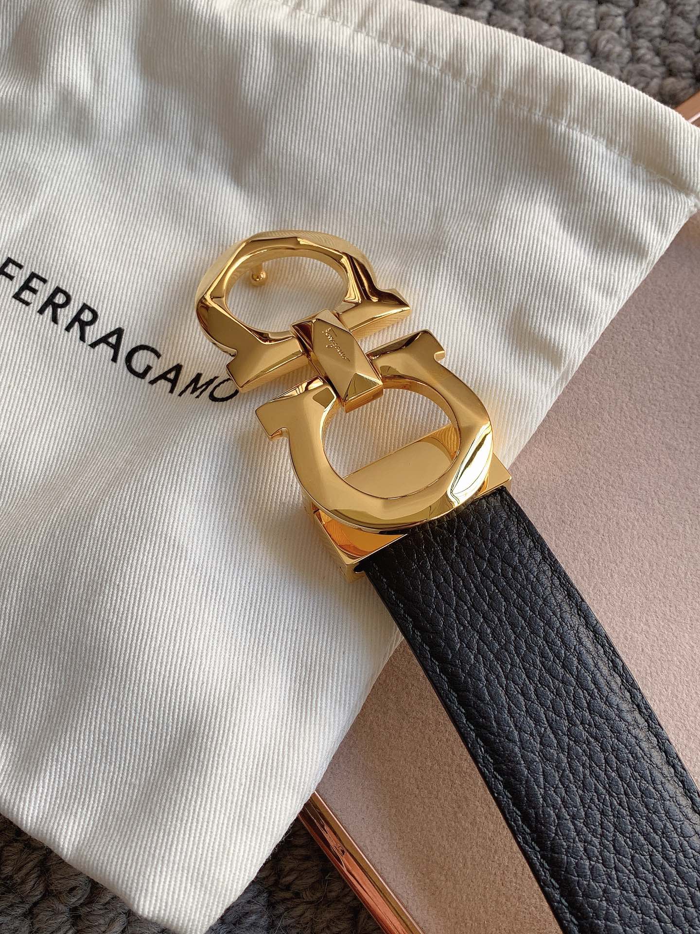 Salvatore Ferragamo Male Leather Belt