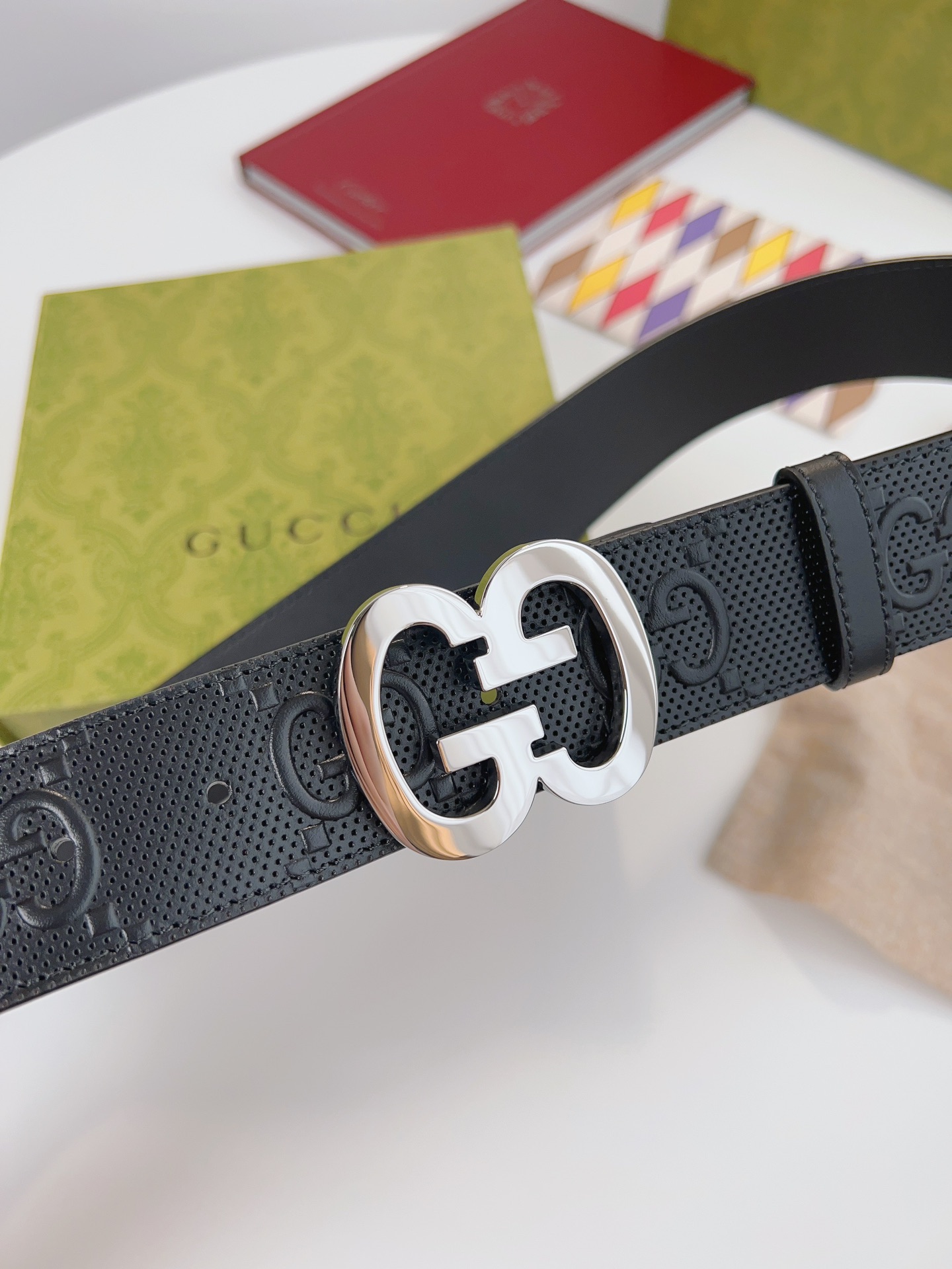 Gucci Basic Belt Gold M