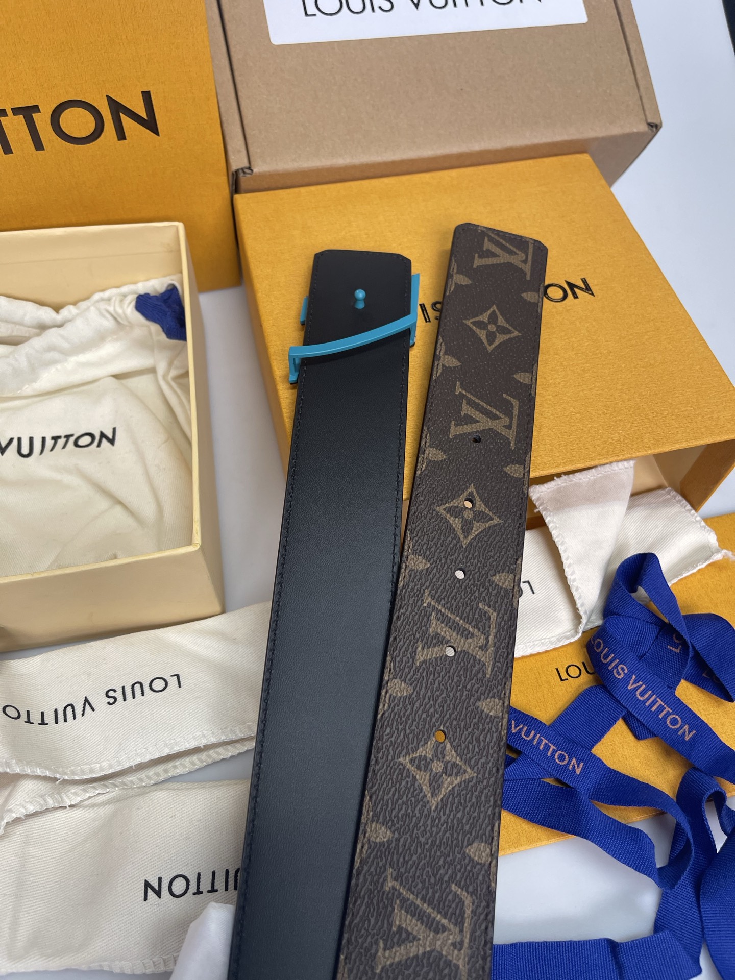 Louis Vuitton Male Basic Belt Cow Leather L