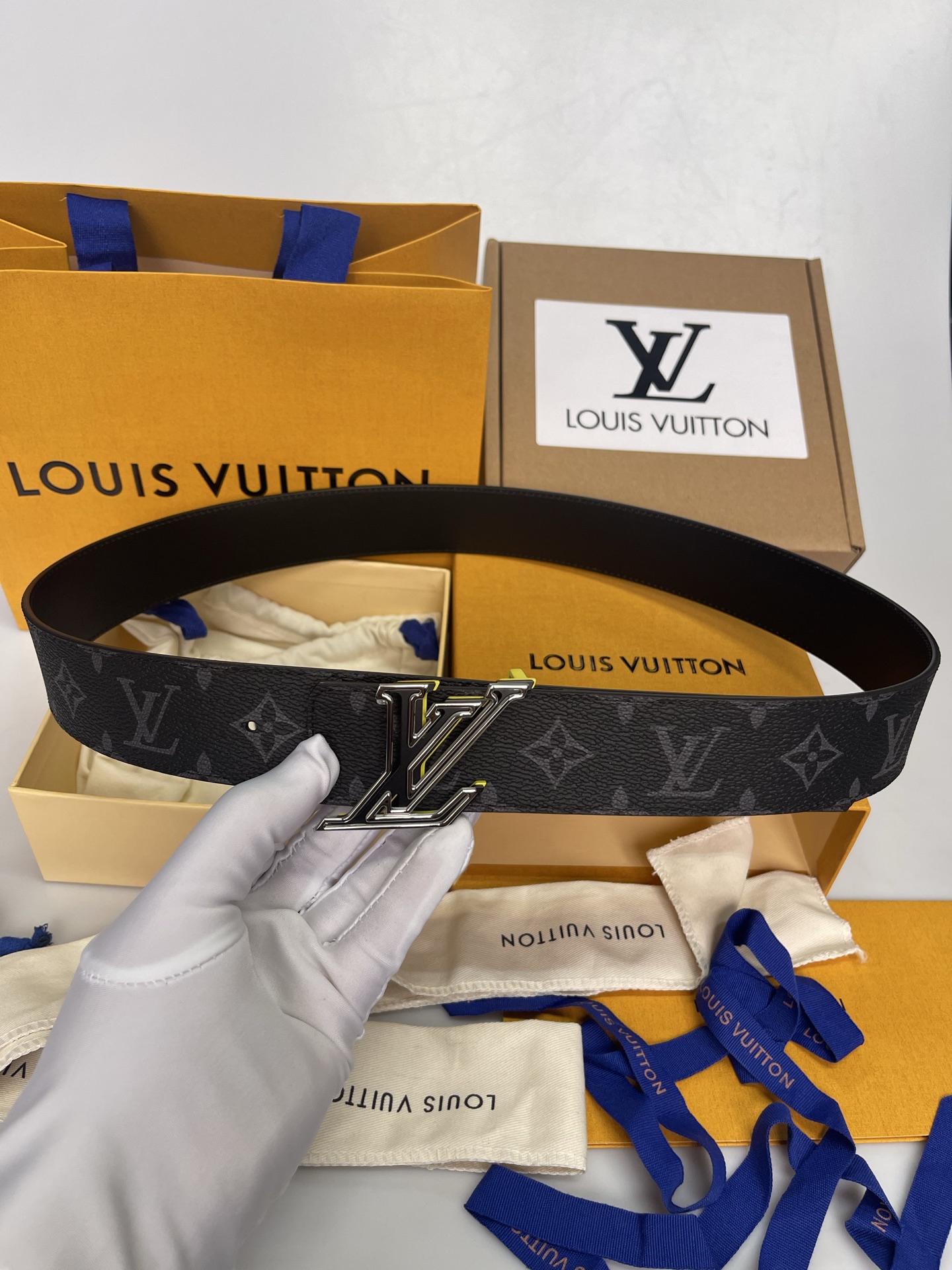 Louis Vuitton Male Basic Belt Cow Leather L
