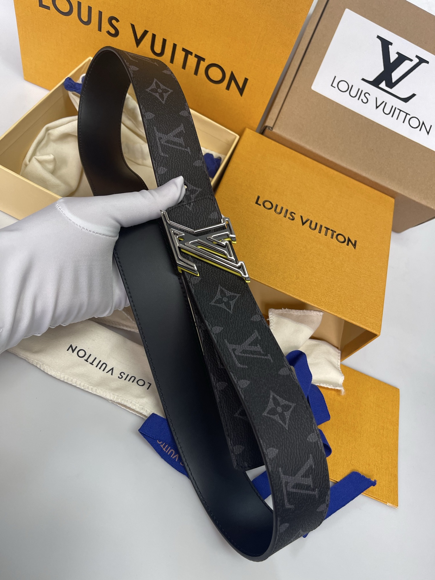 Louis Vuitton Male Basic Belt Cow Leather L
