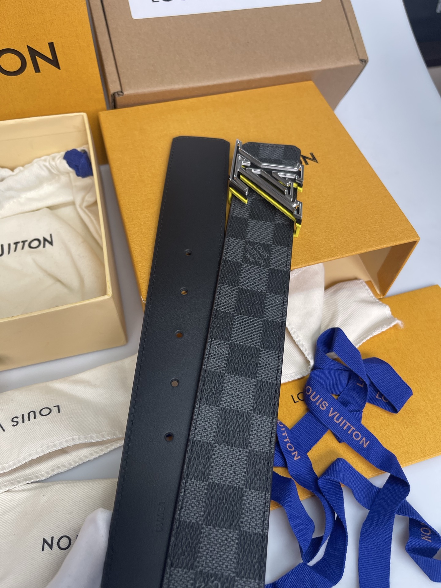 Louis Vuitton Male Basic Belt Cow Leather L