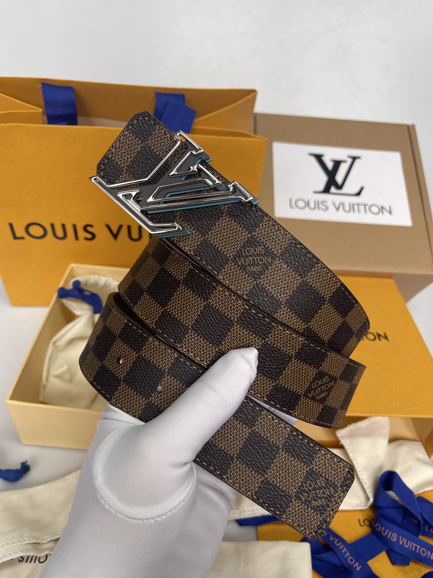 Louis Vuitton Male Basic Belt Cow Leather L