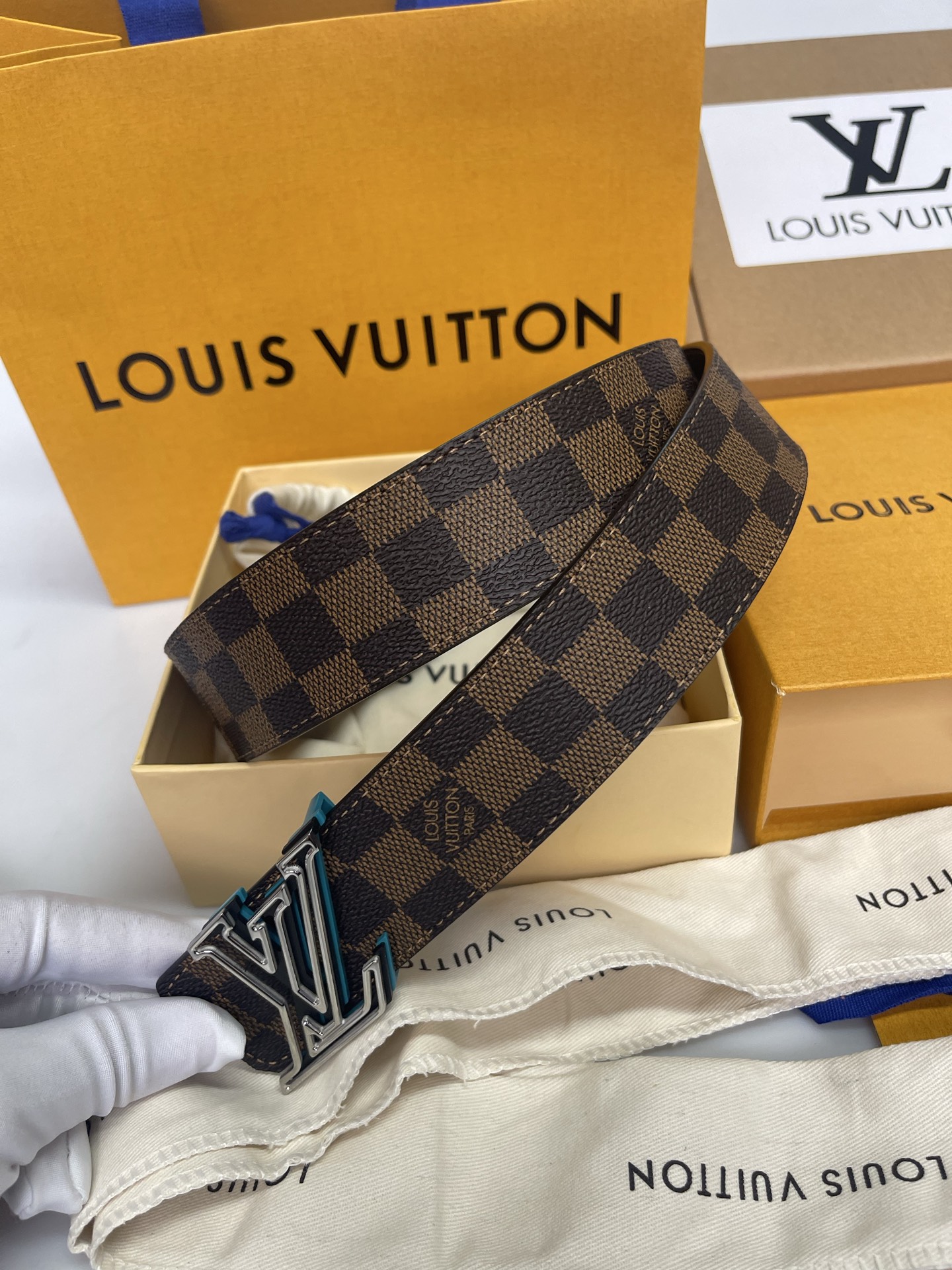 Louis Vuitton Male Basic Belt Cow Leather L