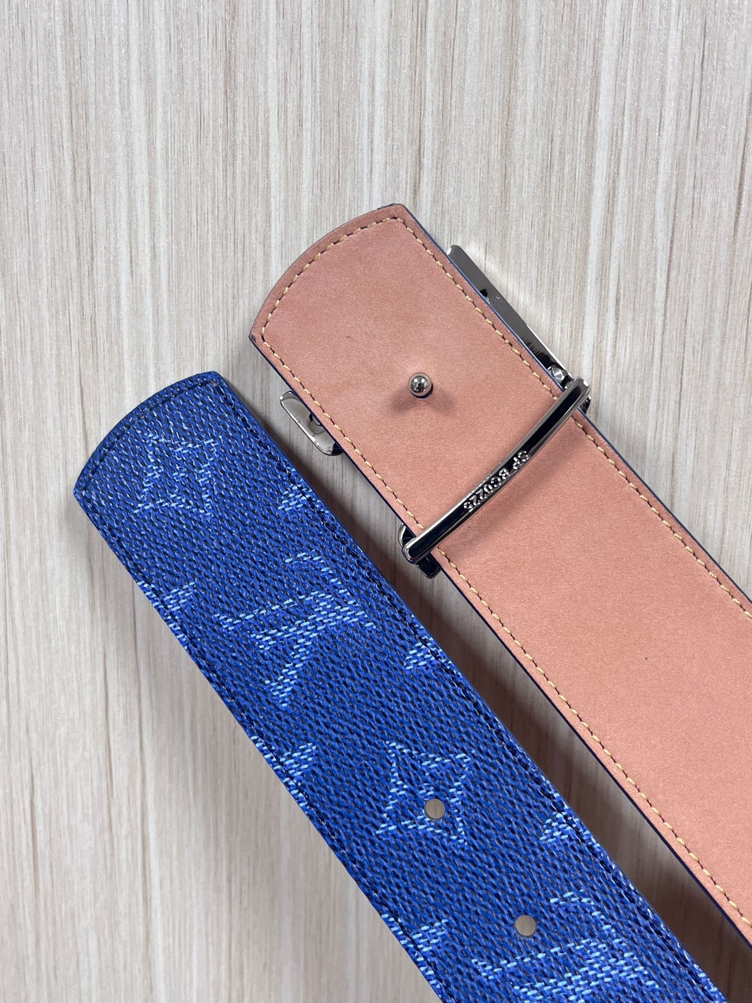 Louis Vuitton Male Basic Belt Canvas S-m-l