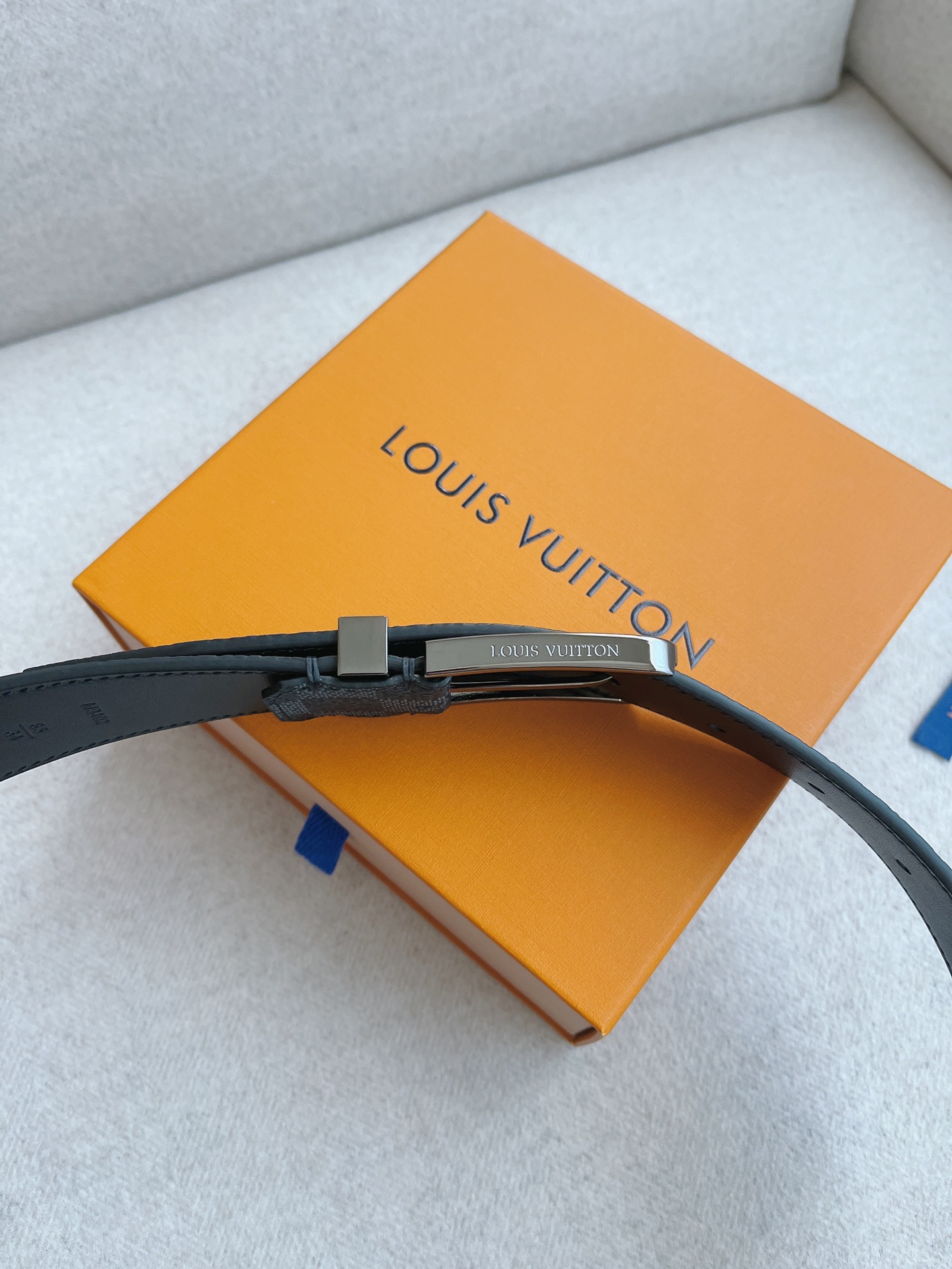 Louis Vuitton Leather Belt Cow Leather 35mm-13514-m-l