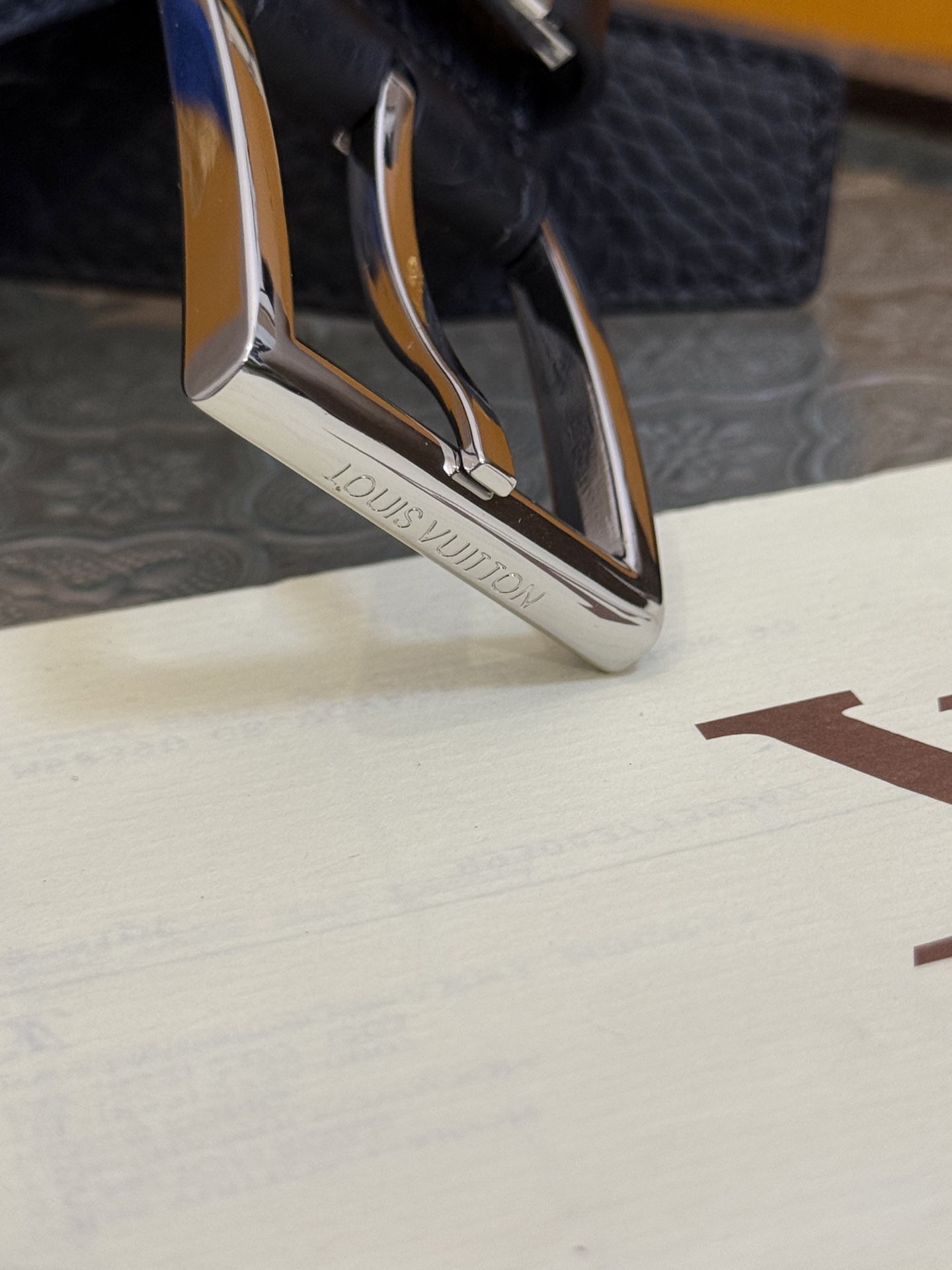 Louis Vuitton Leather Belt Top Grain Leather 13514-m-l