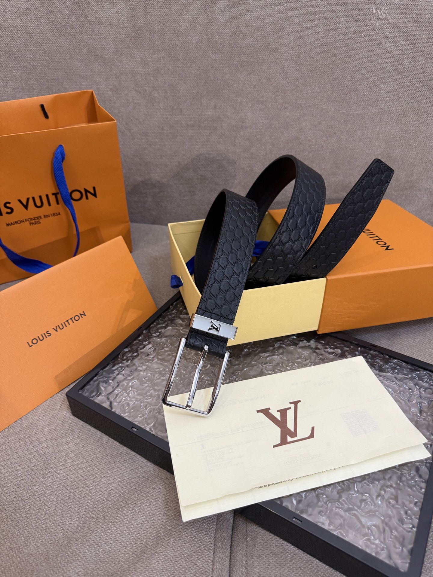 Louis Vuitton Basic Belt M-l