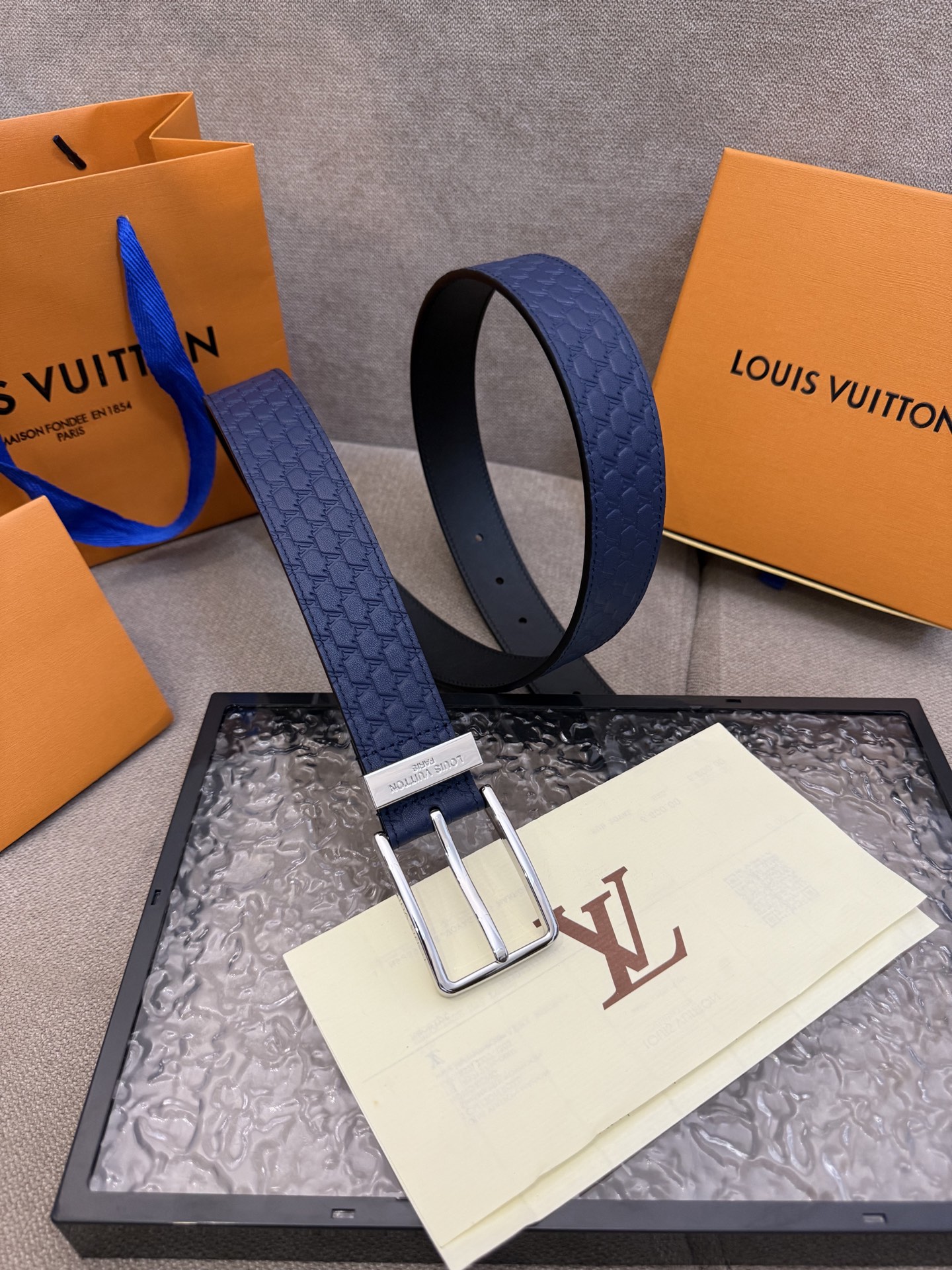 Louis Vuitton Basic Belt M-l