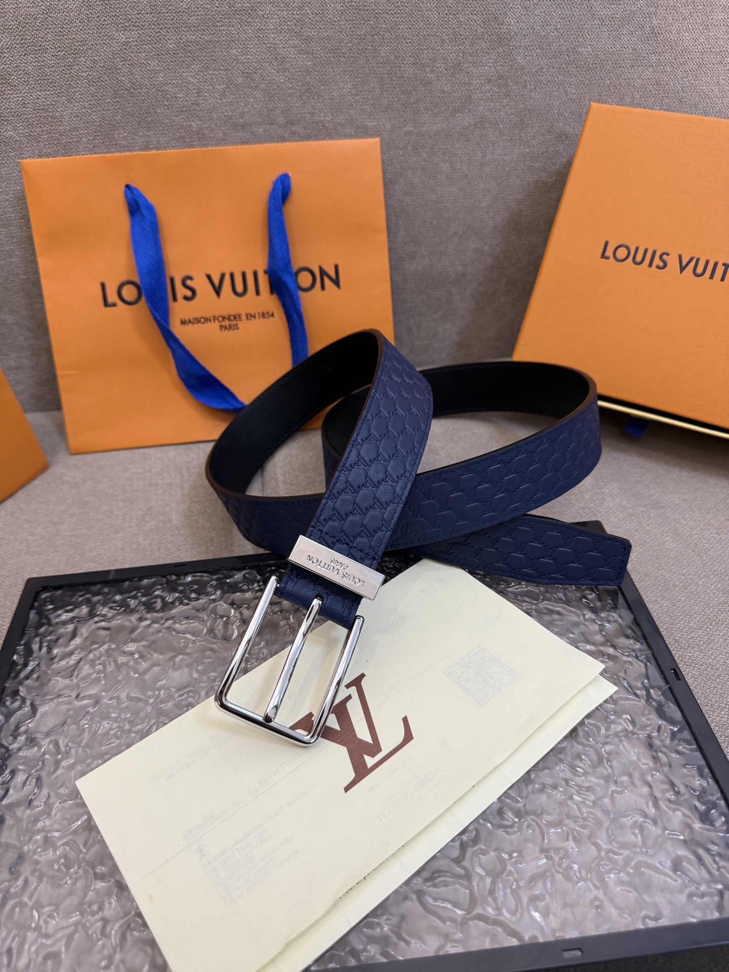 Louis Vuitton Basic Belt M-l
