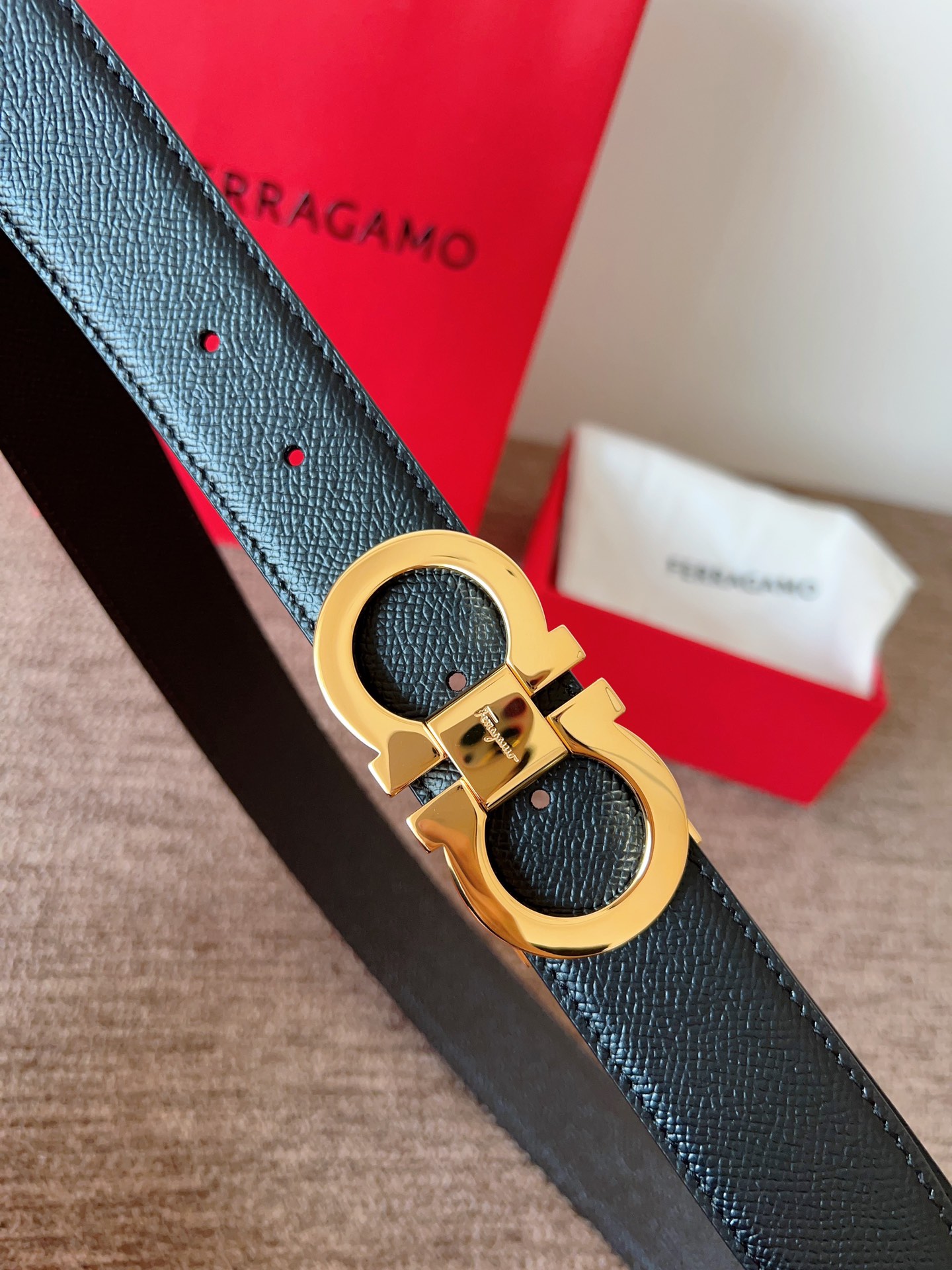 Salvatore Ferragamo Leather Belt