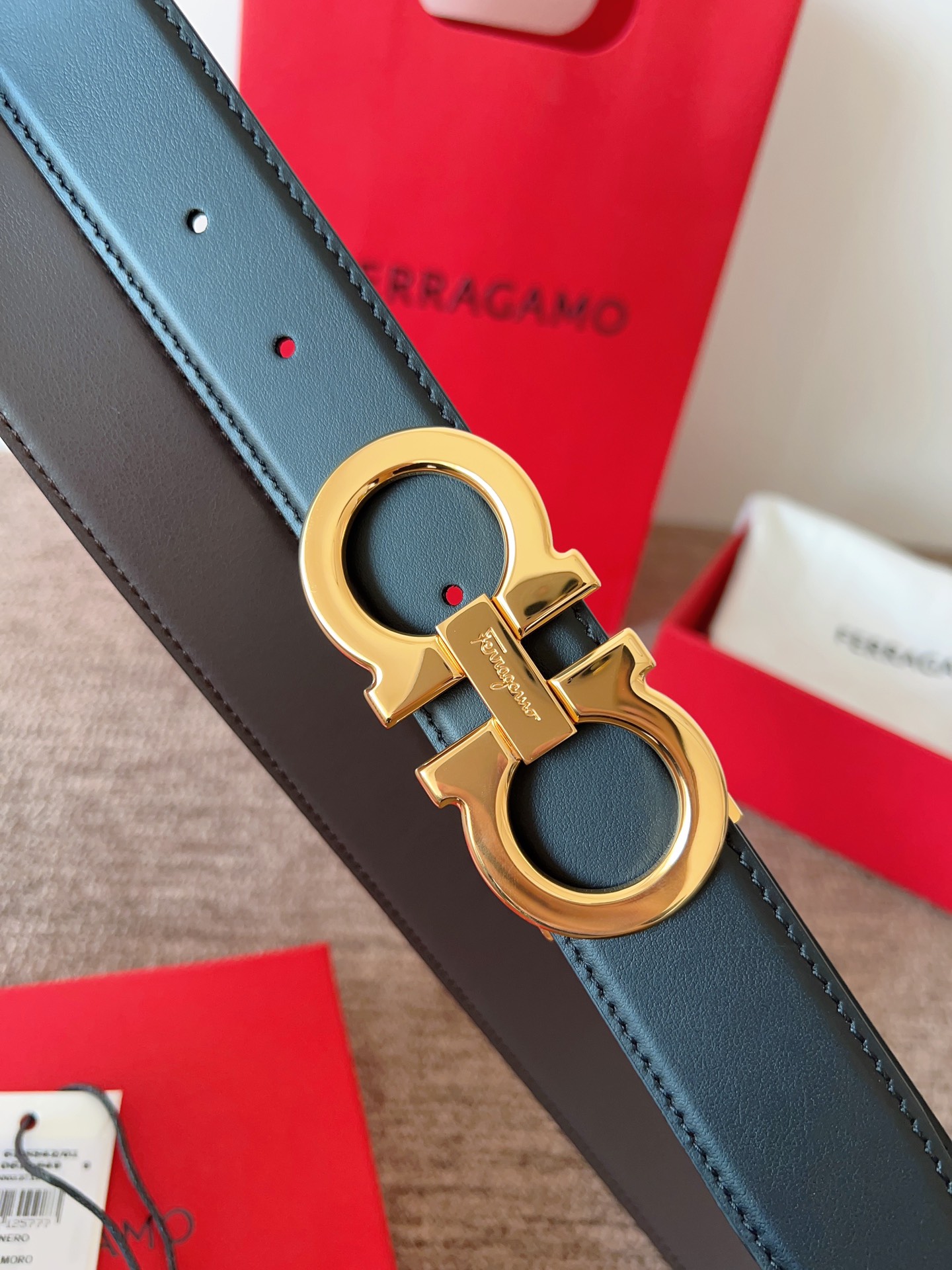 Salvatore Ferragamo Leather Belt