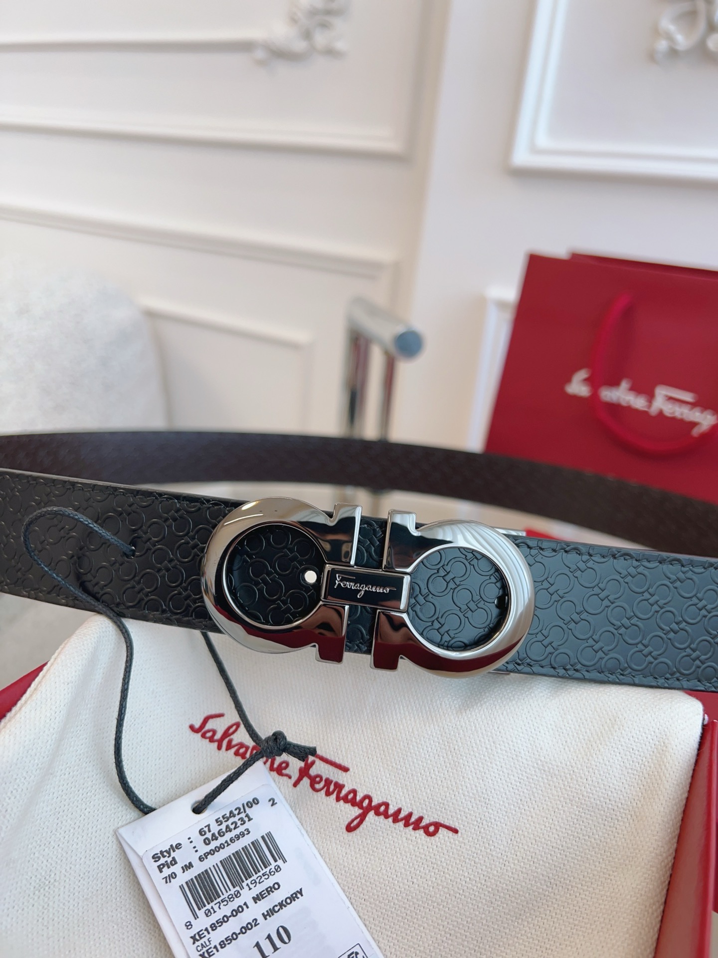 Salvatore Ferragamo Leather Belt M