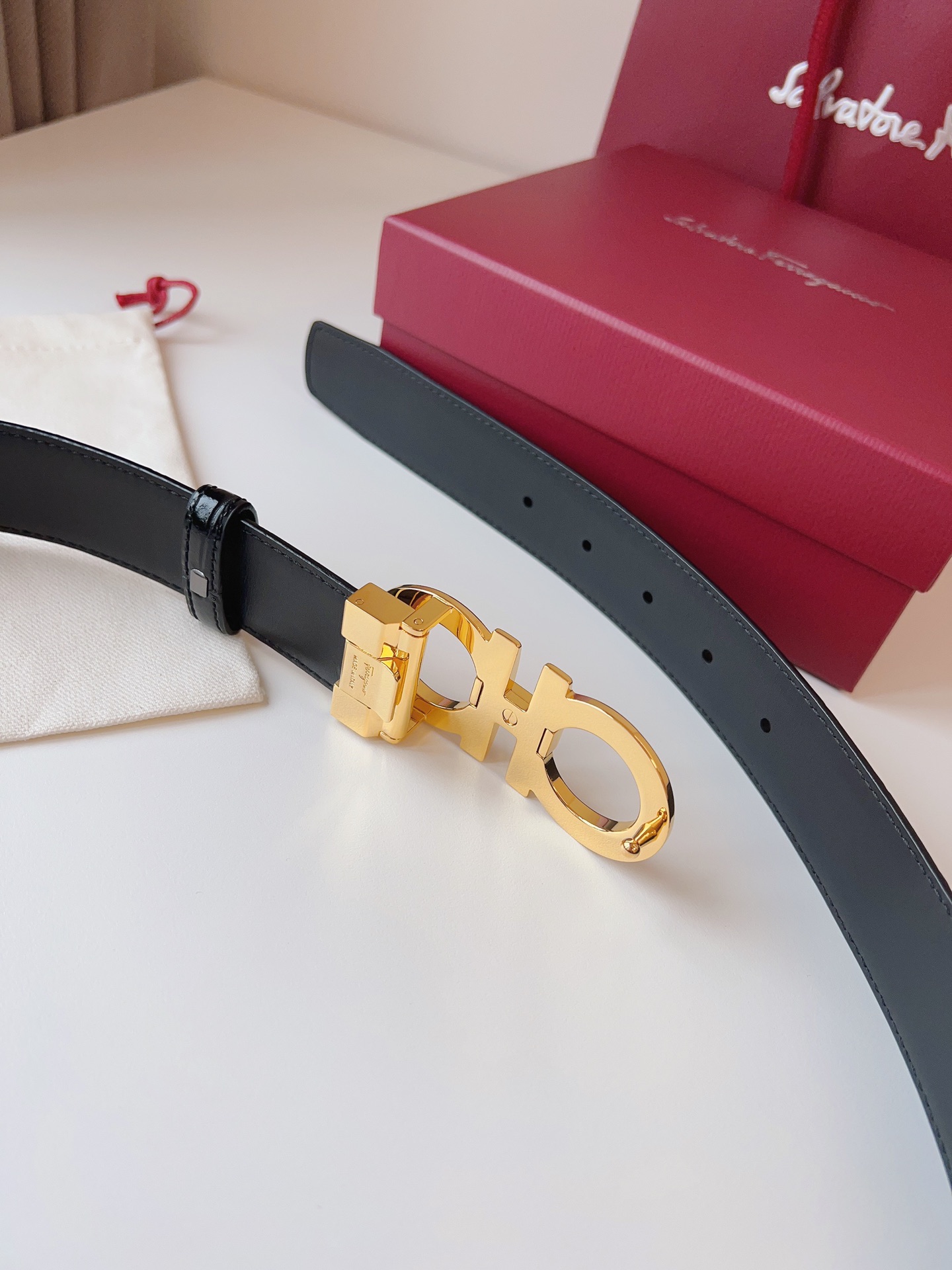 Salvatore Ferragamo Basic Belt