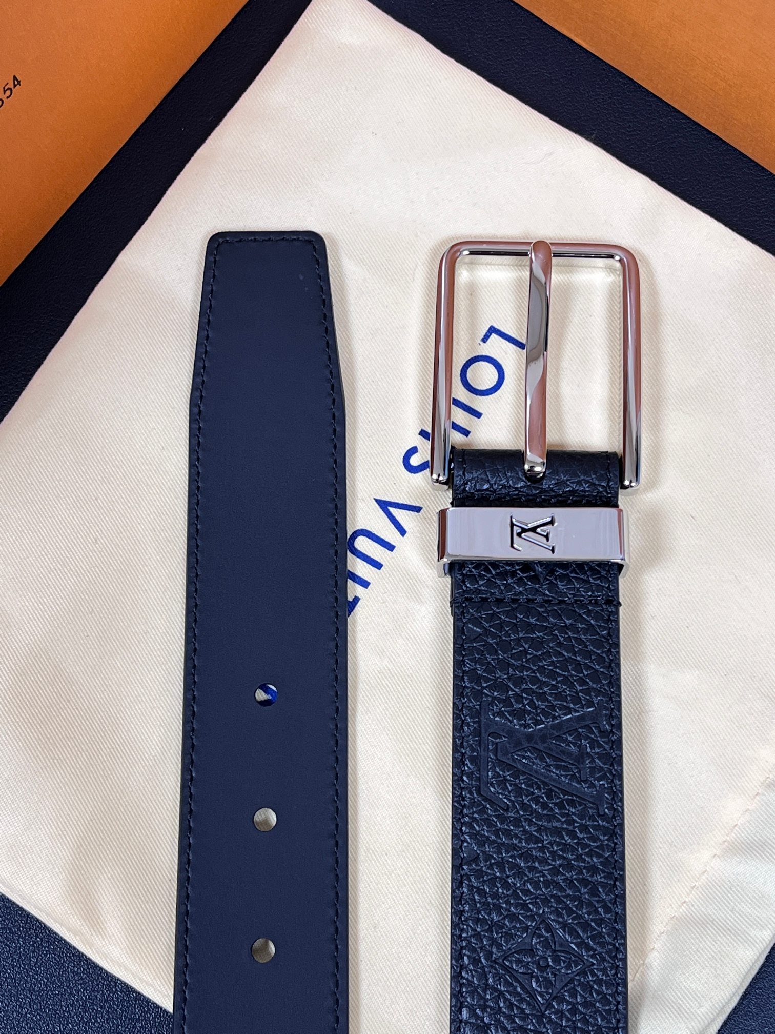 Basic Belt Cow Leather Silver