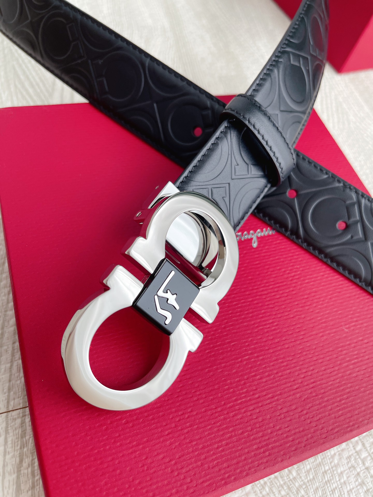 Salvatore Ferragamo Basic Belt Cow Leather