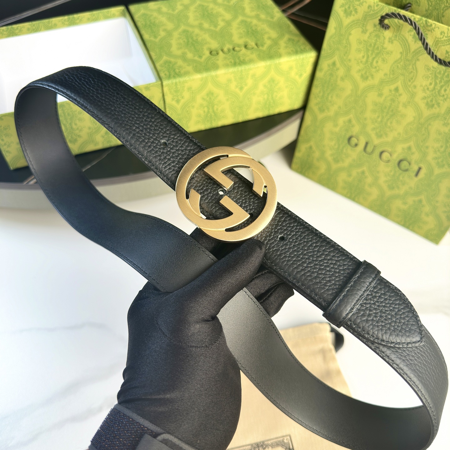 Gucci Male Basic Belt Cow Leather 13514