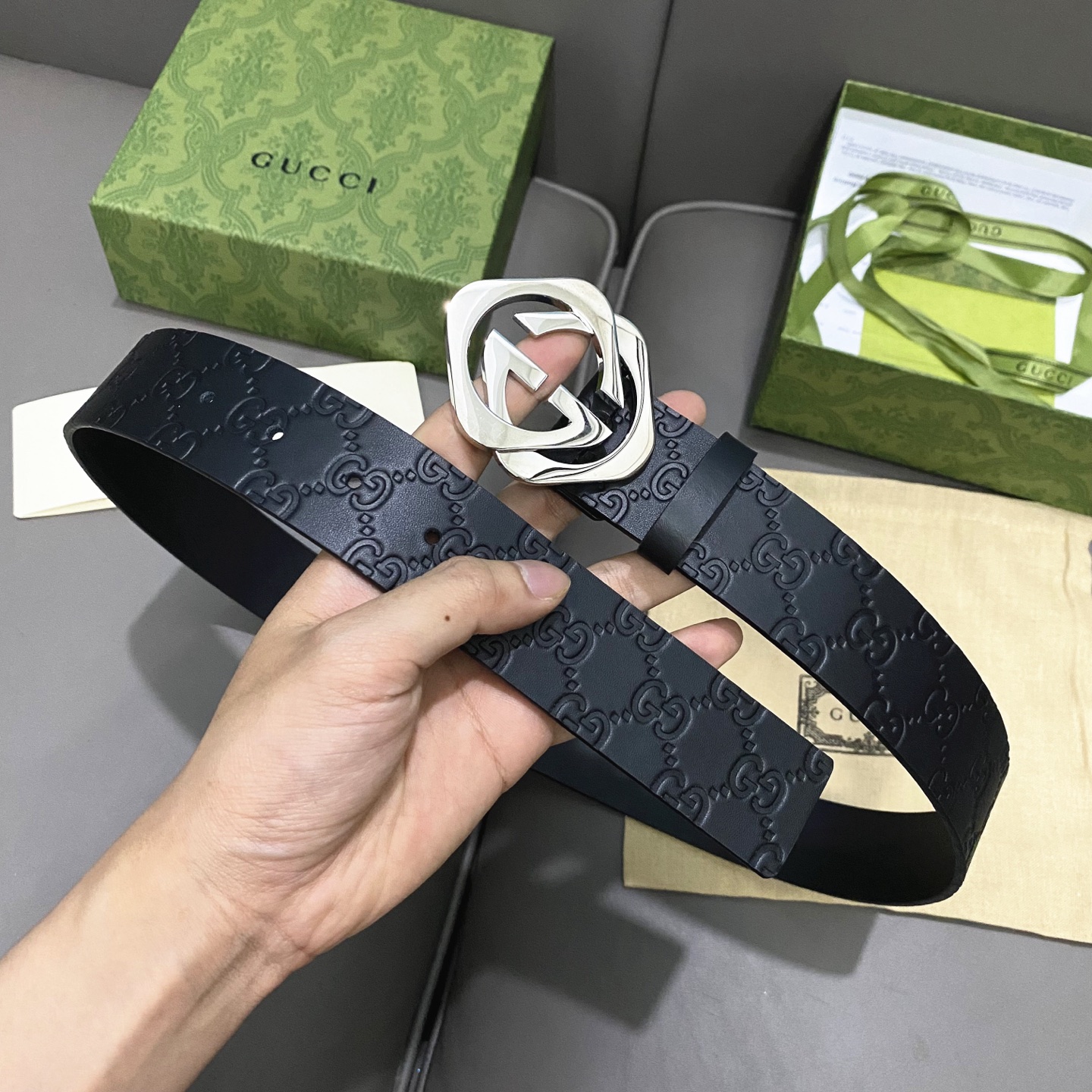 Gucci Male Basic Belt Cow Leather 13514