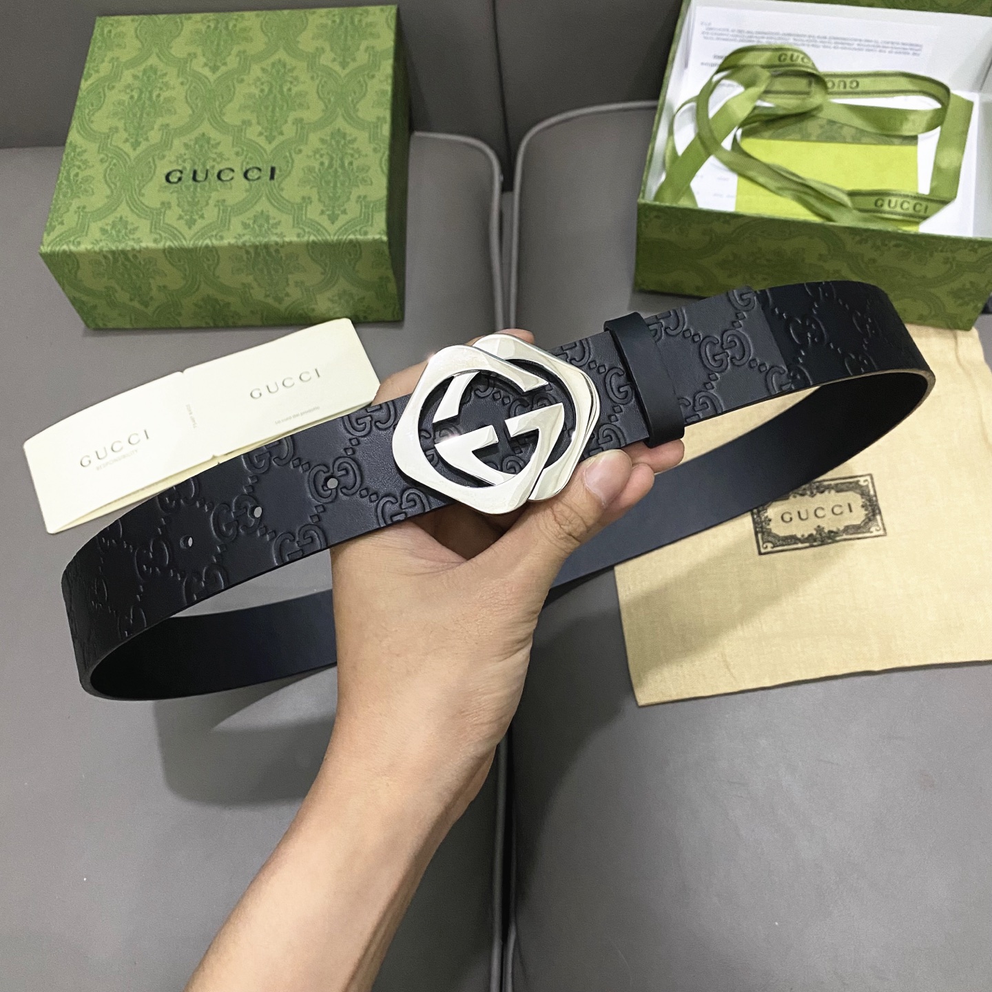 Gucci Male Basic Belt Cow Leather 13514