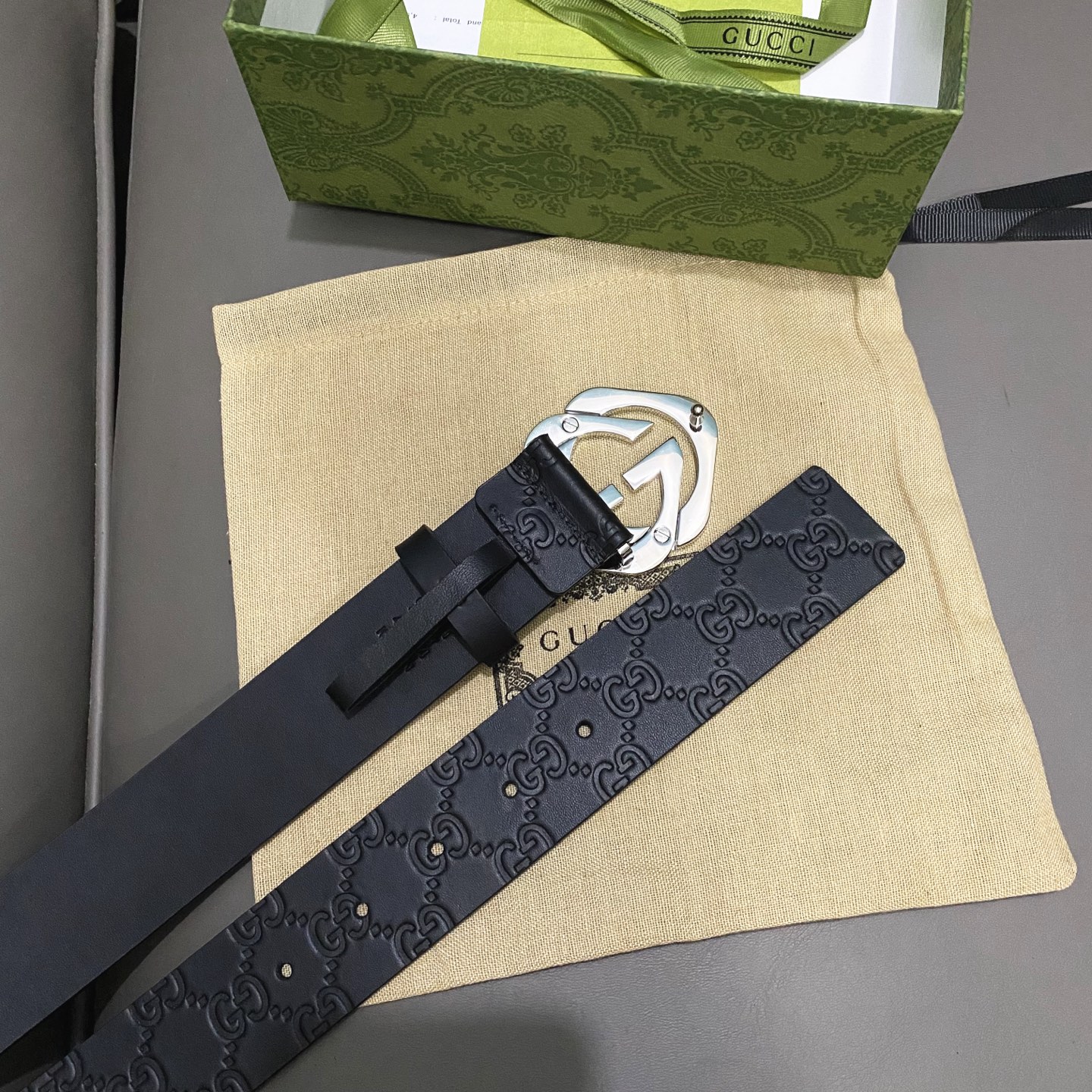 Gucci Male Basic Belt Cow Leather 13514