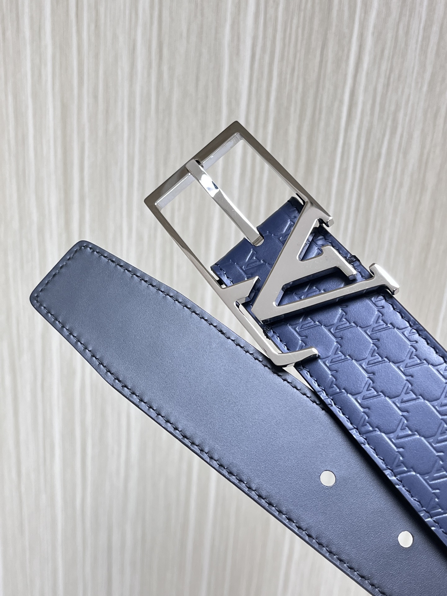 Louis Vuitton Pin Buckle Belt M