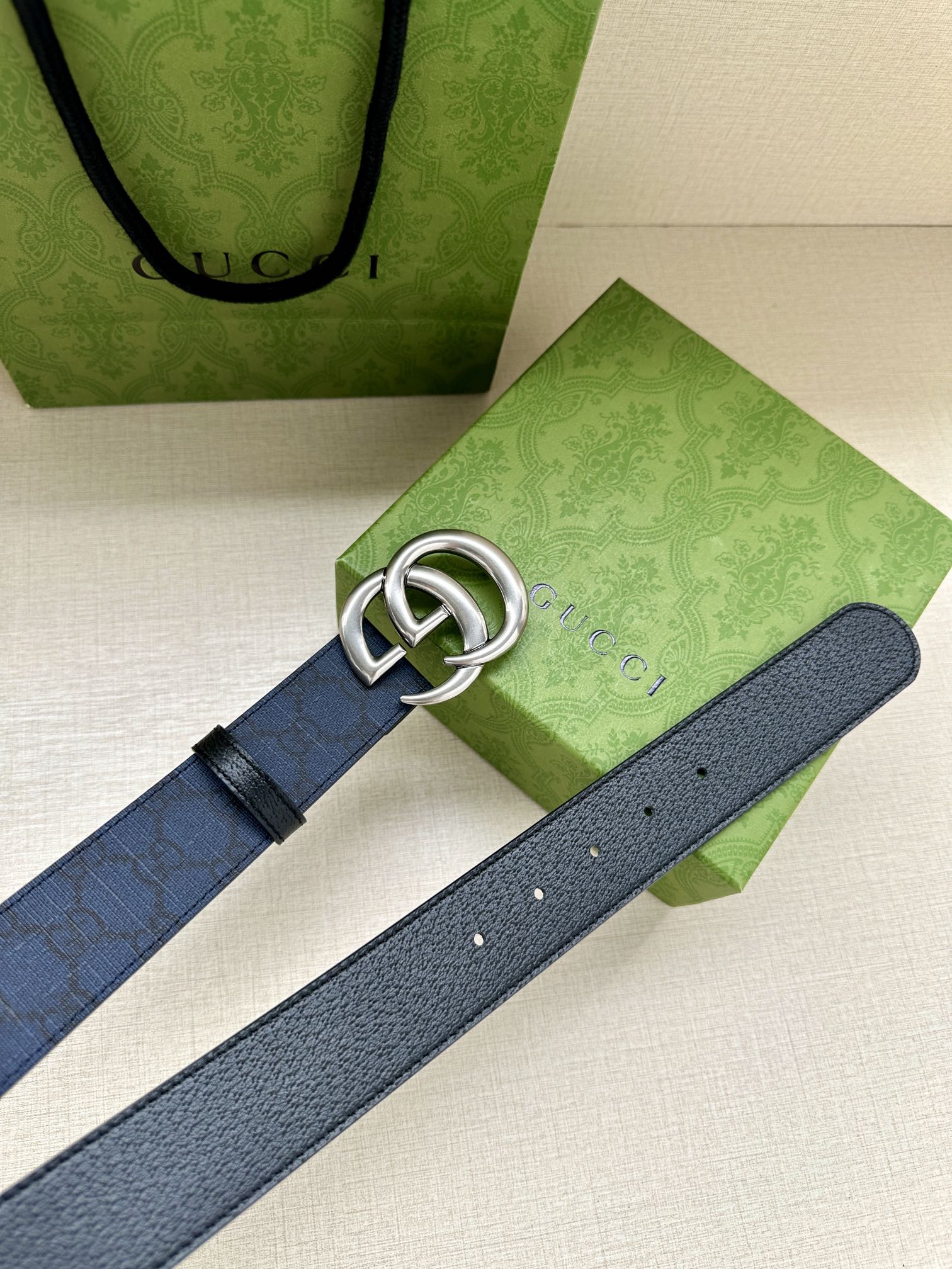 Gucci Basic Belt Gold M