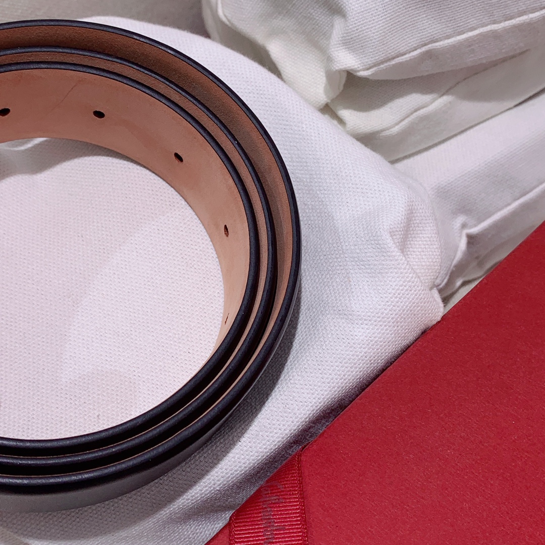 Salvatore Ferragamo Male Leather Belt Top Grain Leather M