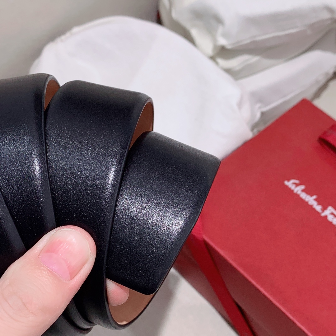 Salvatore Ferragamo Male Leather Belt Top Grain Leather M