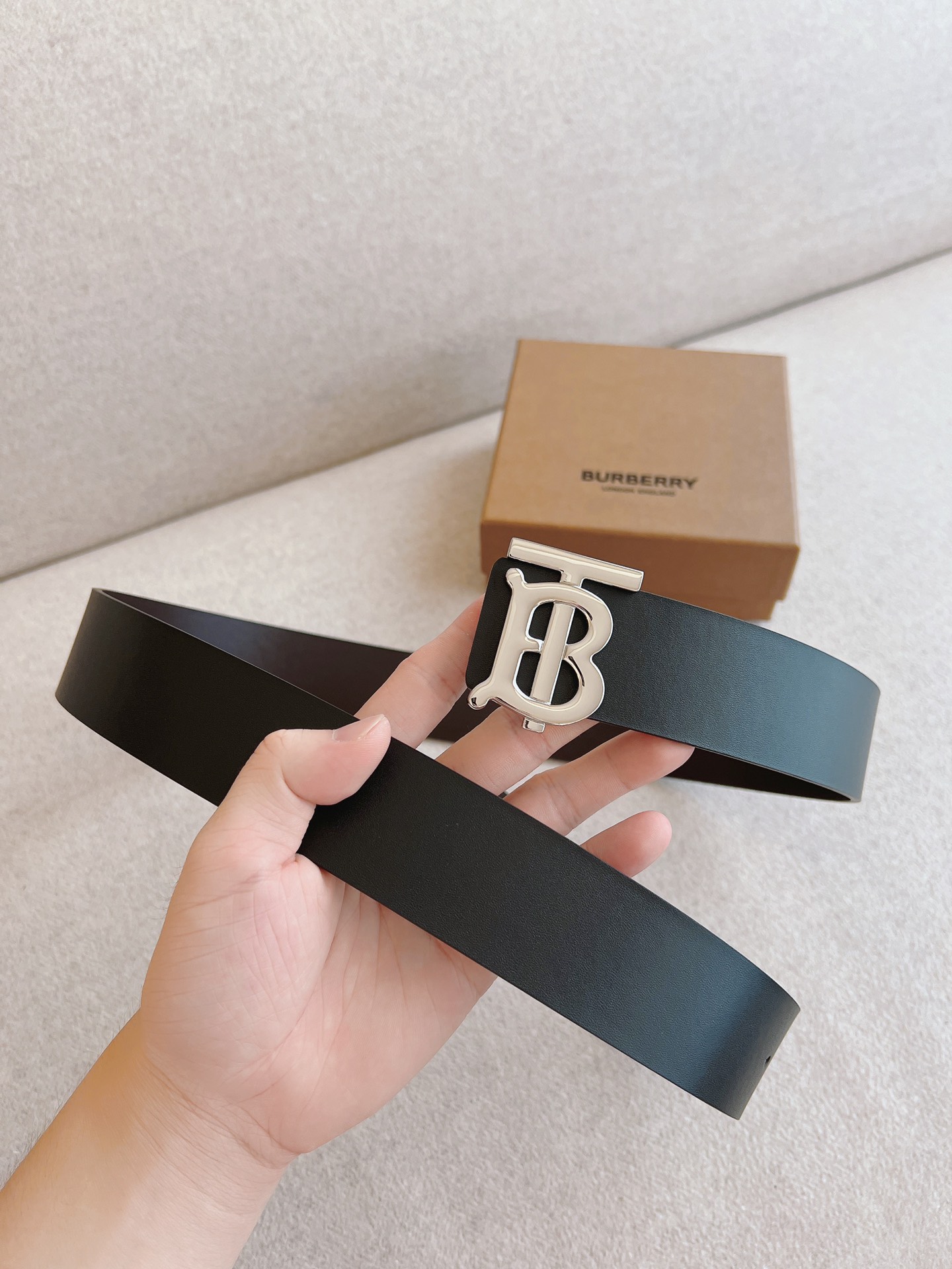 Burberry Male Basic Belt Cow Leather M
