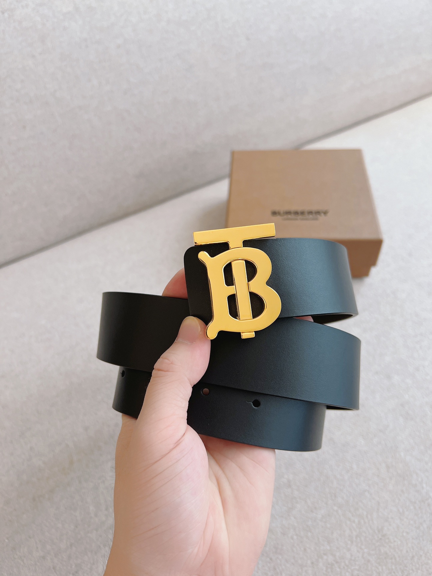 Burberry Male Basic Belt Cow Leather M