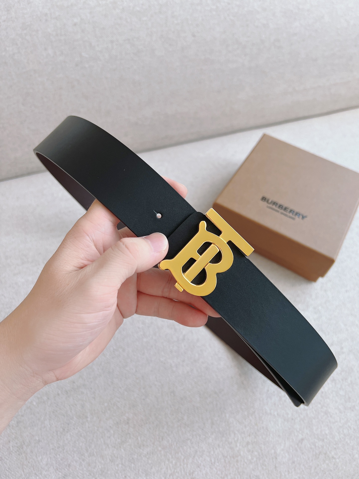 Burberry Male Basic Belt Cow Leather M