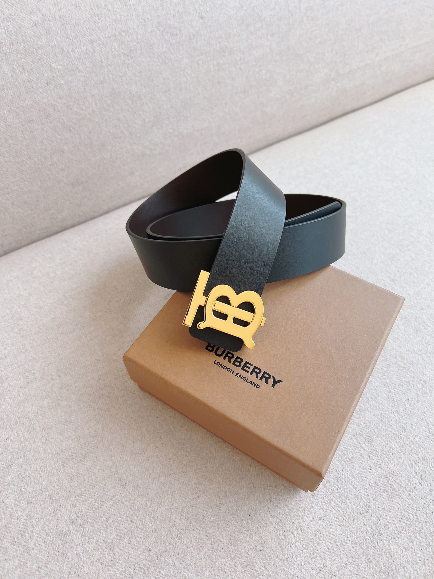 Burberry Male Basic Belt Cow Leather M