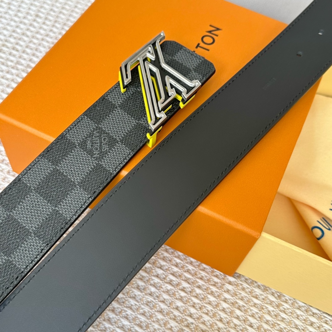 Louis Vuitton Basic Belt 40mm-s