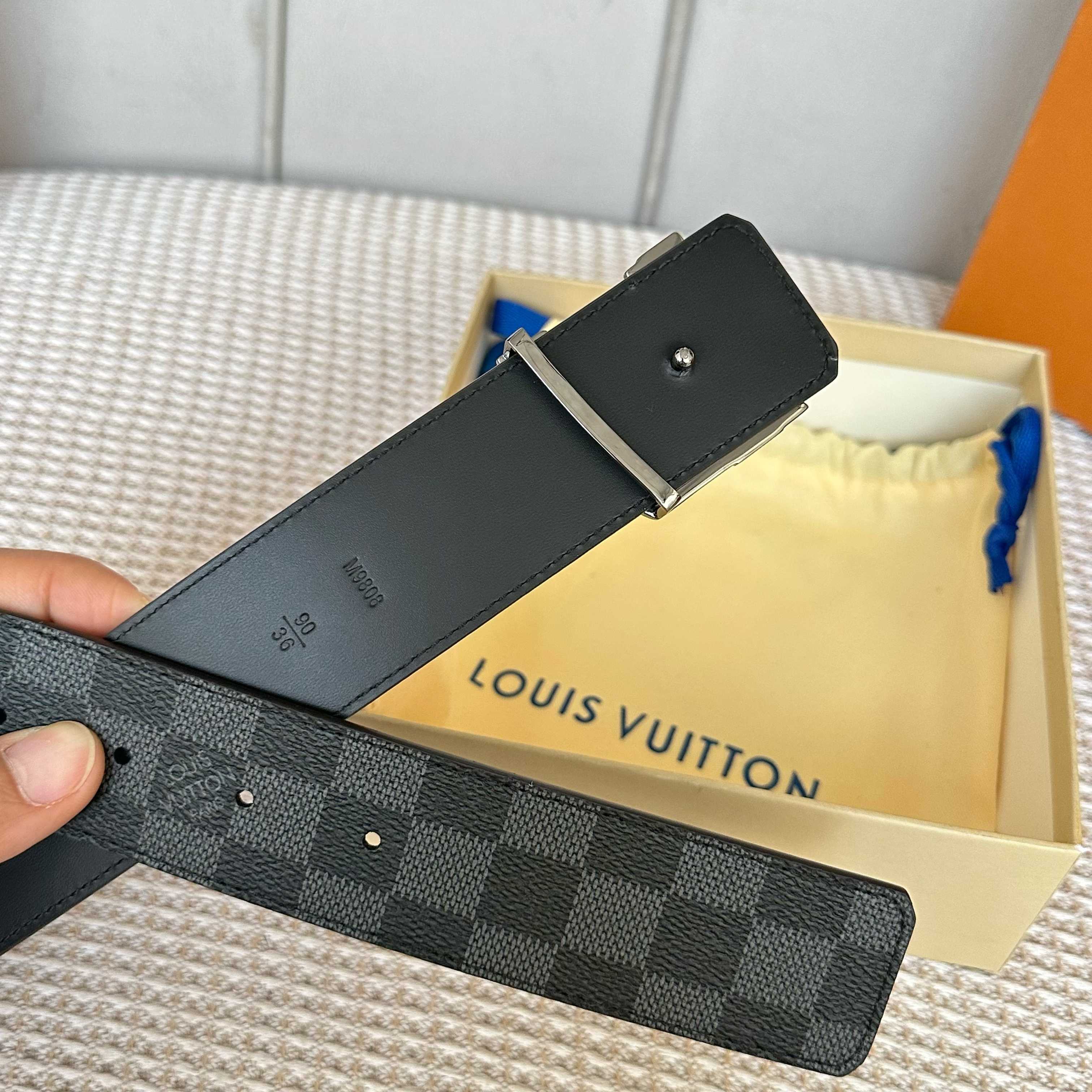 Louis Vuitton Basic Belt Cow Leather S-l