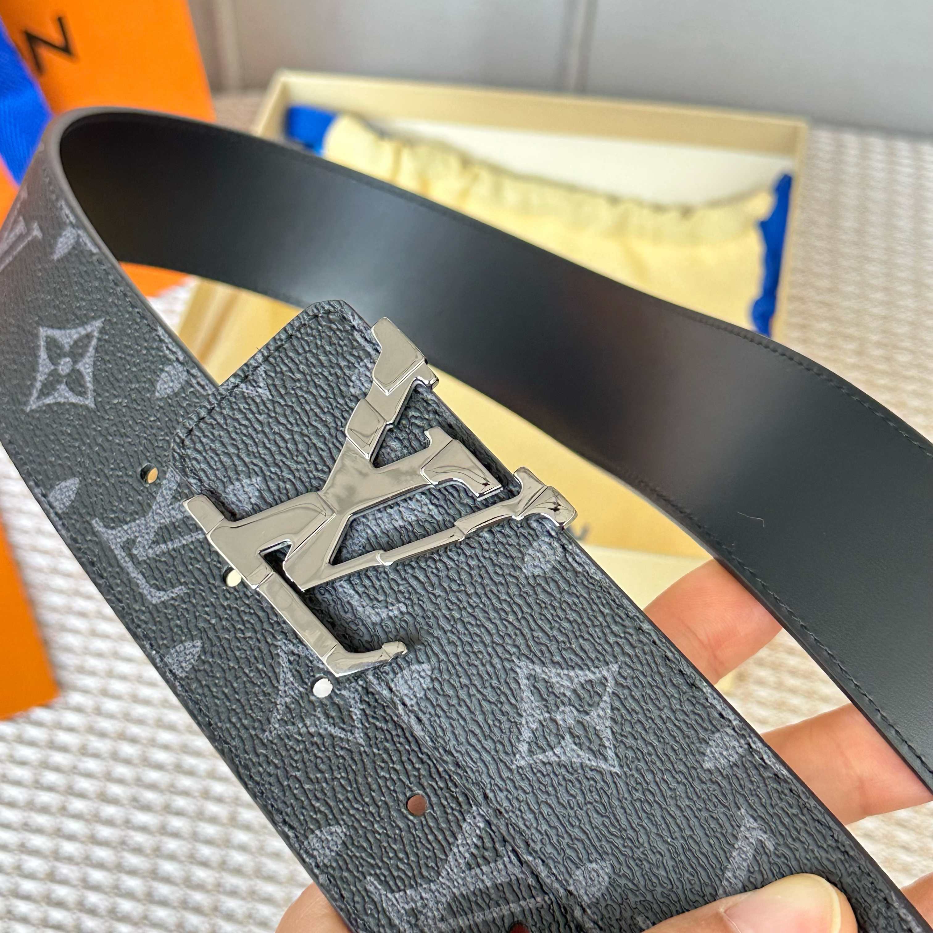 Louis Vuitton Basic Belt Cow Leather S-l