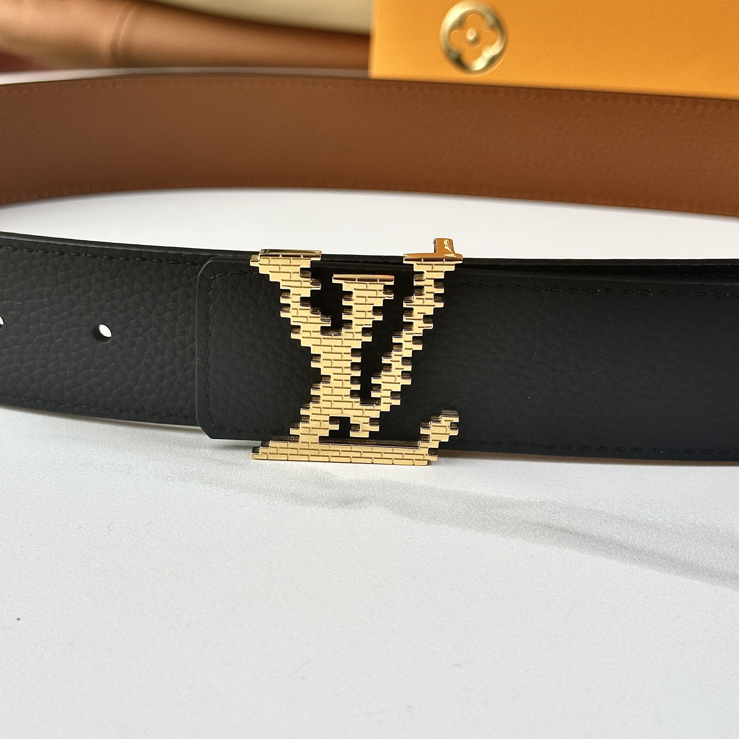 Louis Vuitton Male Basic Belt Cow Leather S-l