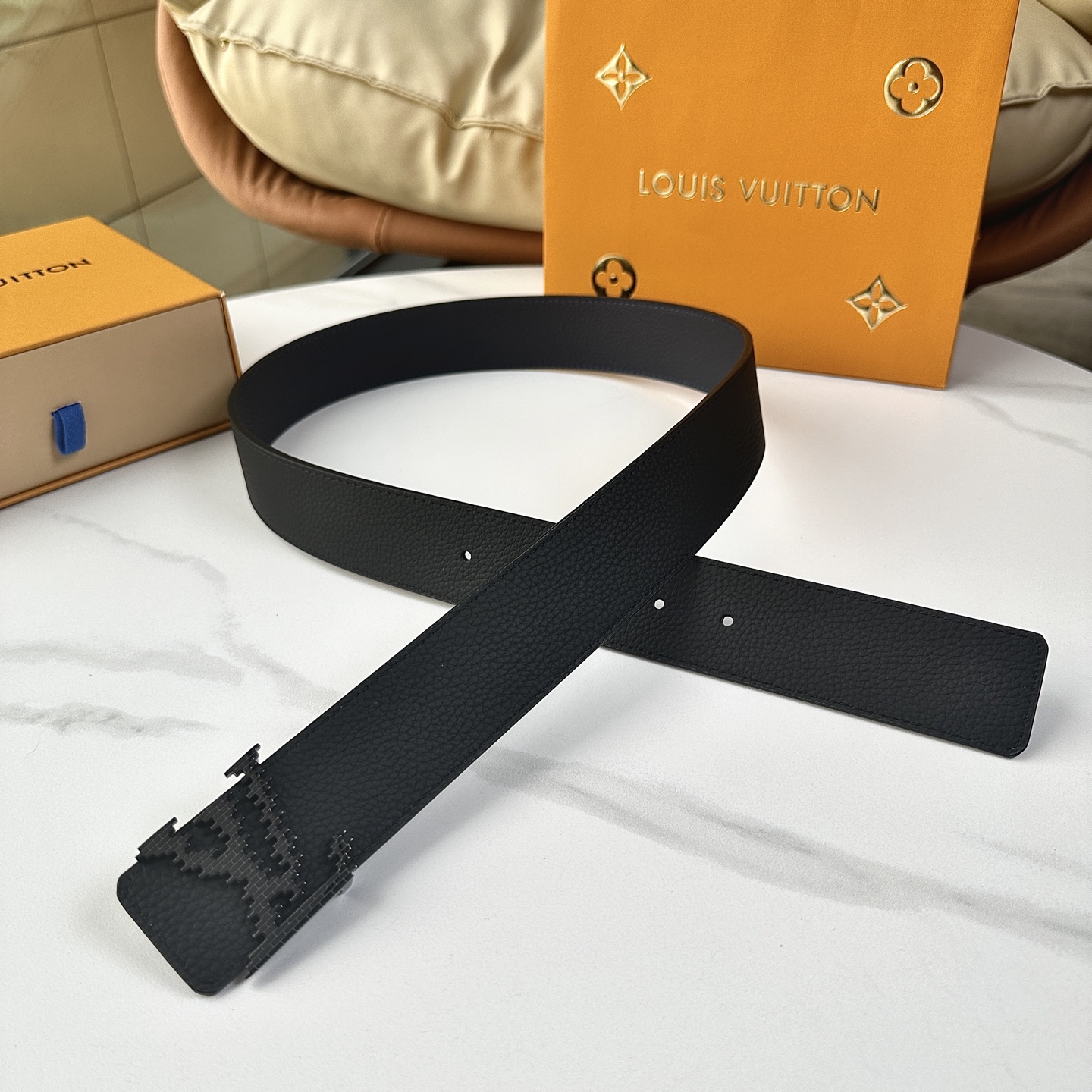 Louis Vuitton Male Basic Belt Cow Leather S-l