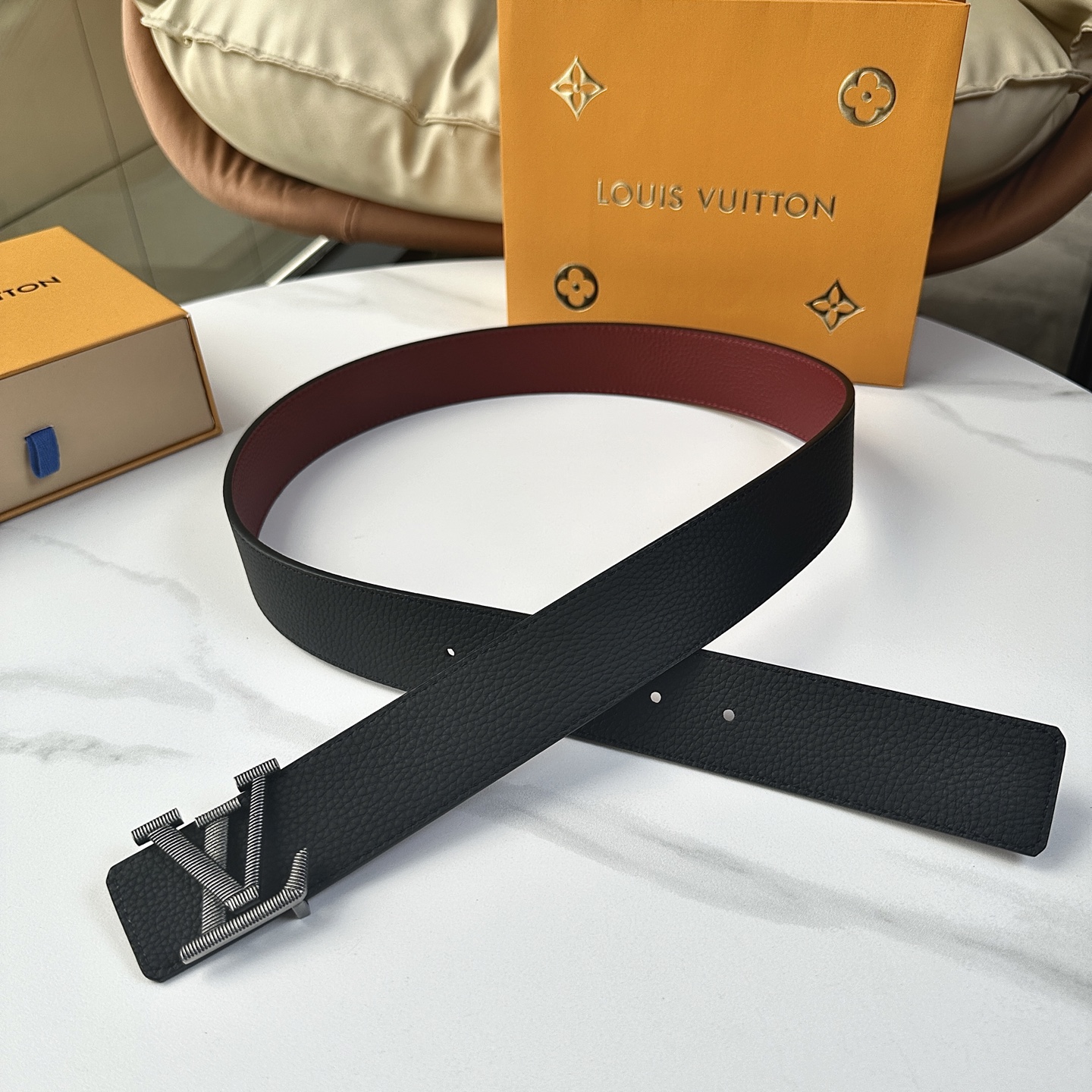 Louis Vuitton Male Basic Belt Cow Leather S-l
